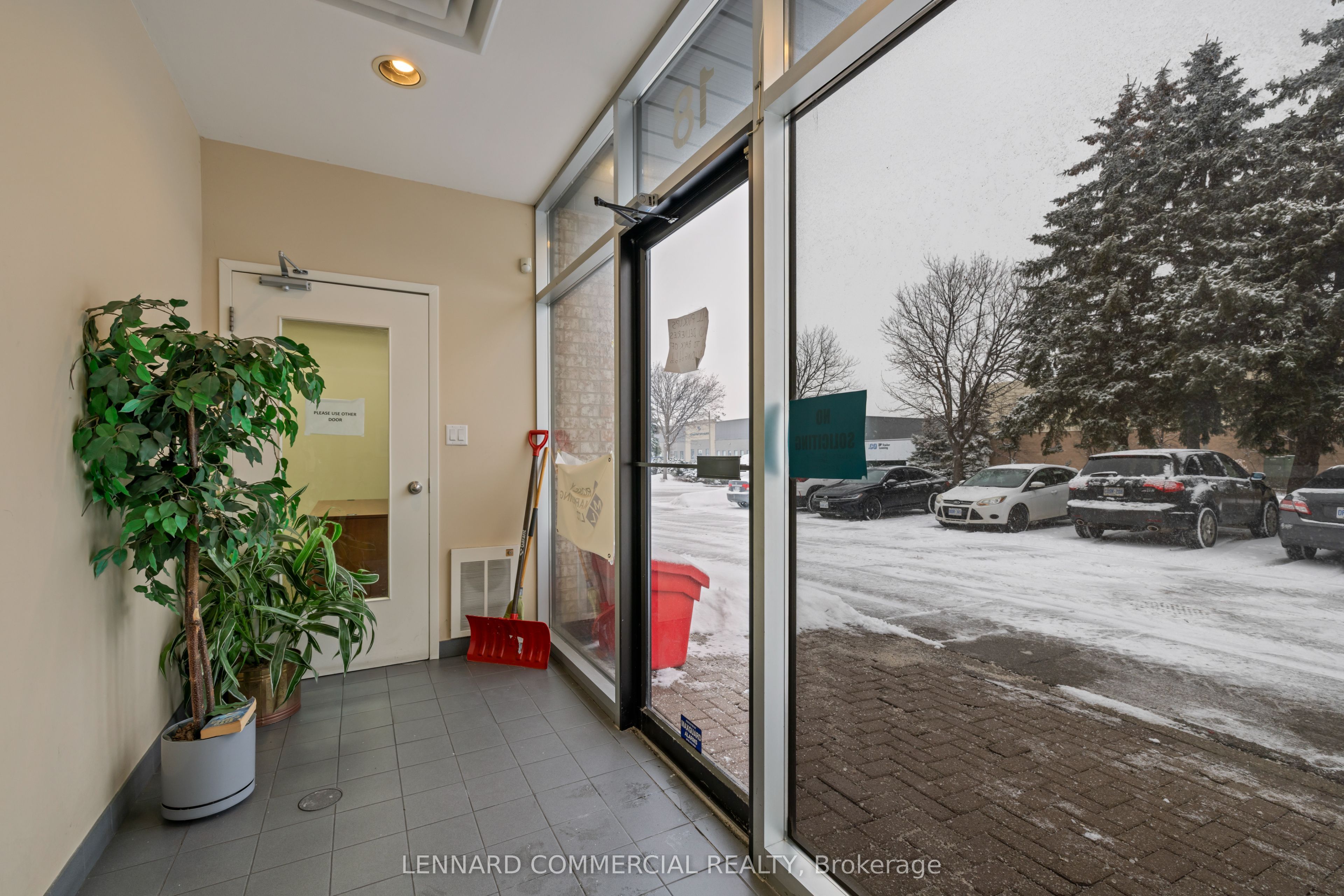 18 Hedgedale Road Property Photo 10