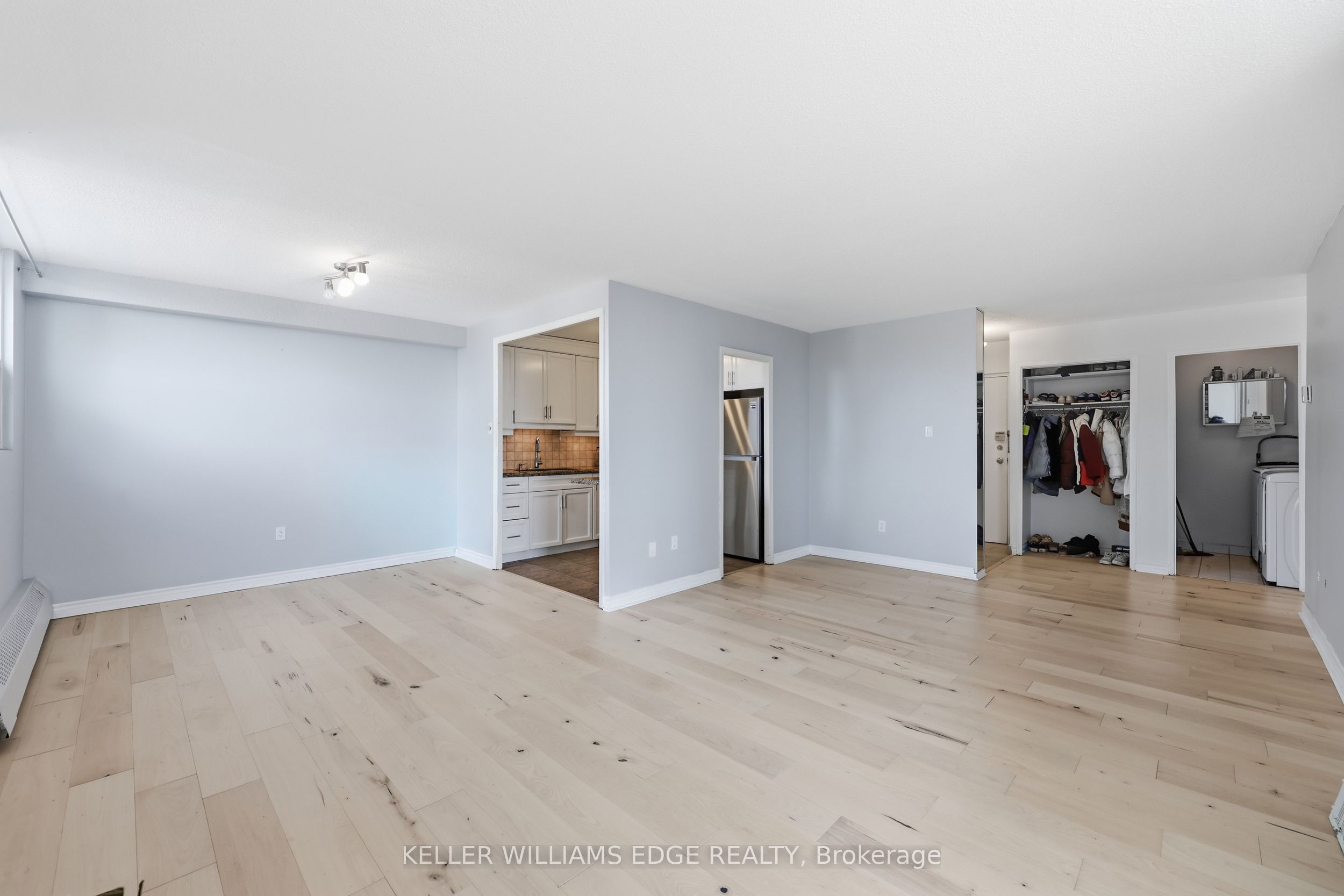 2345 Confederation Parkway 703 Property Photo 16