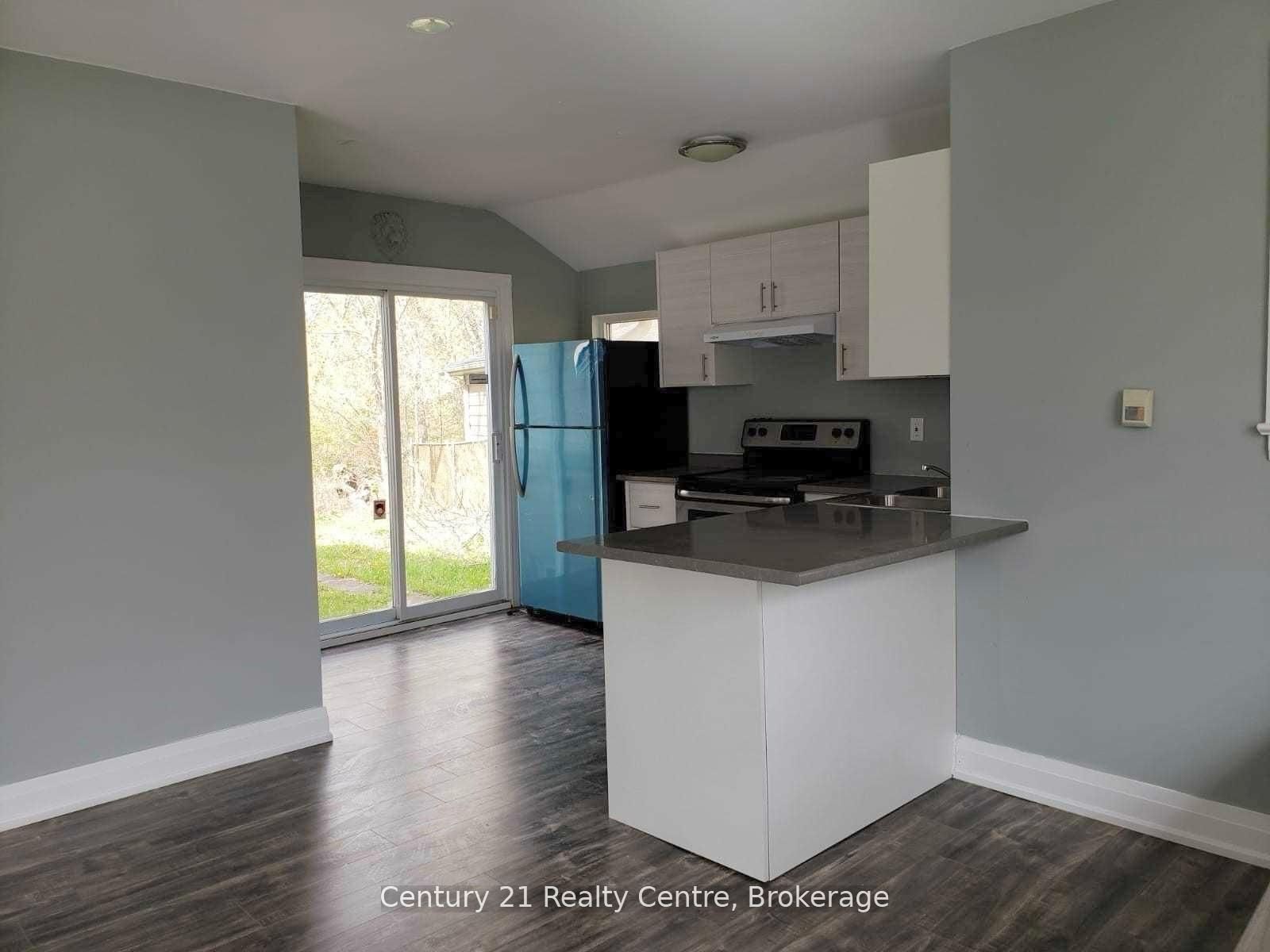 1491 Pembroke Drive Property Photo 2
