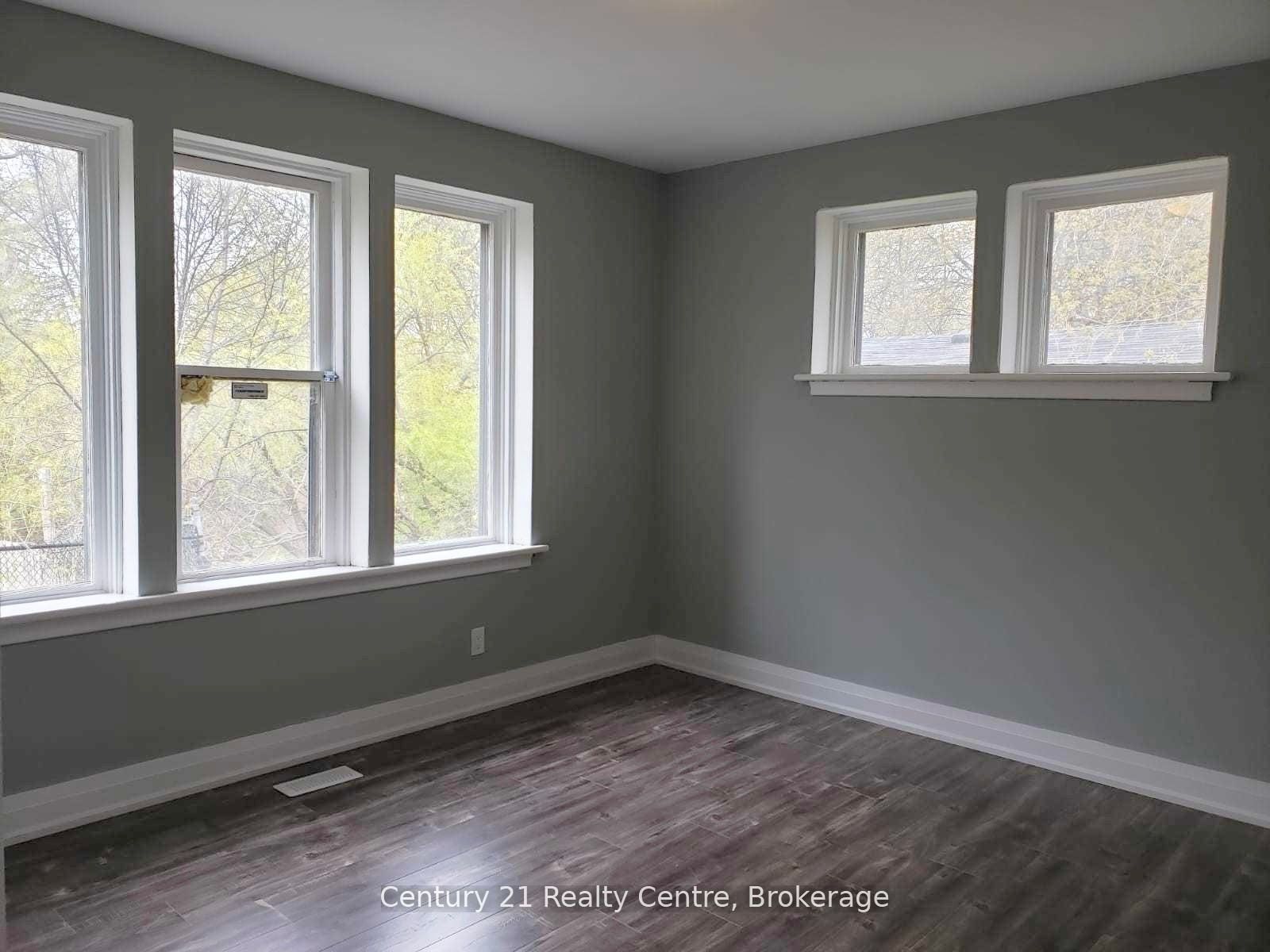 1491 Pembroke Drive Property Photo 4