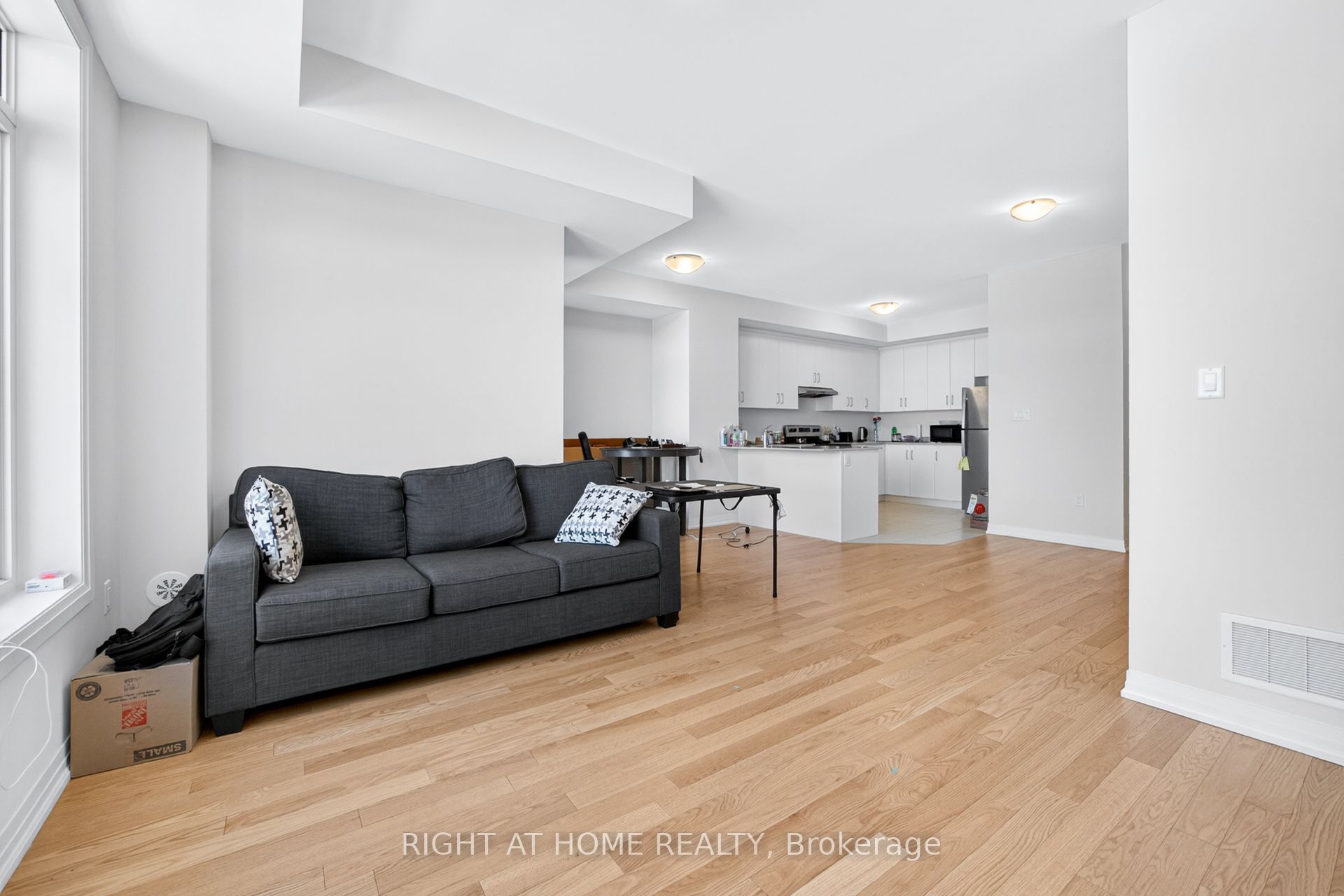 24 Monreau Drive Property Photo 4