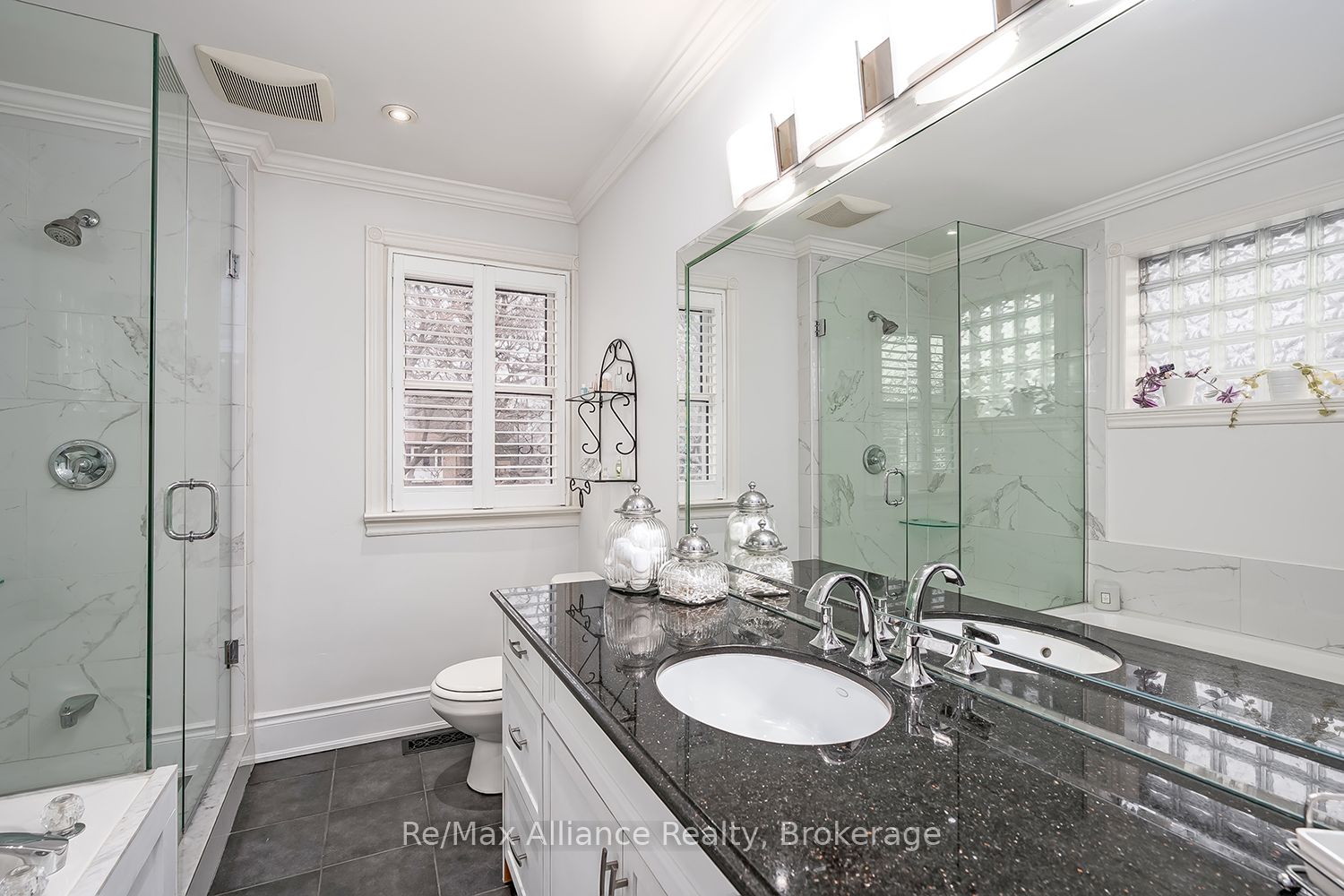 183 Westminster Drive Property Photo 23