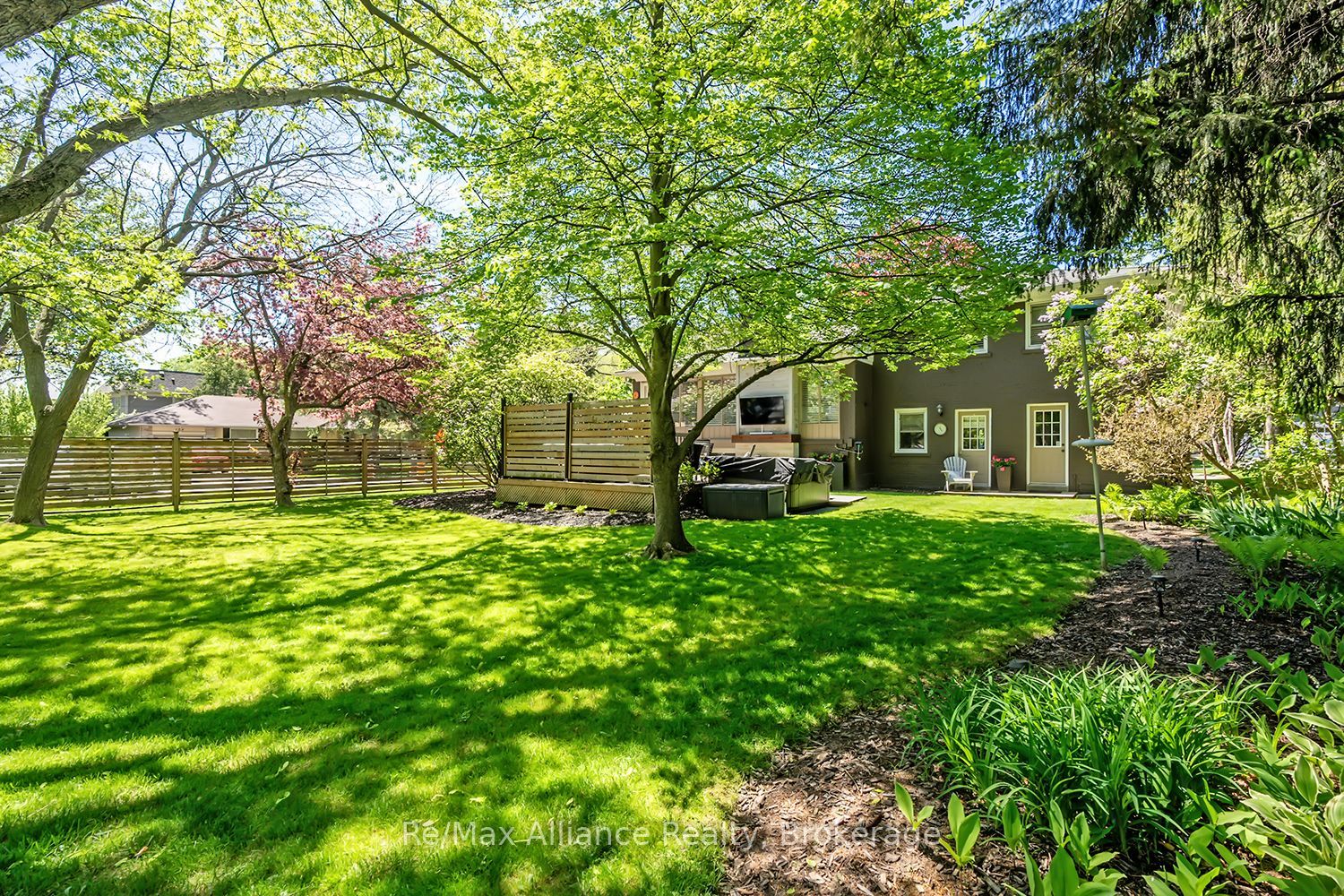 183 Westminster Drive Property Photo 41