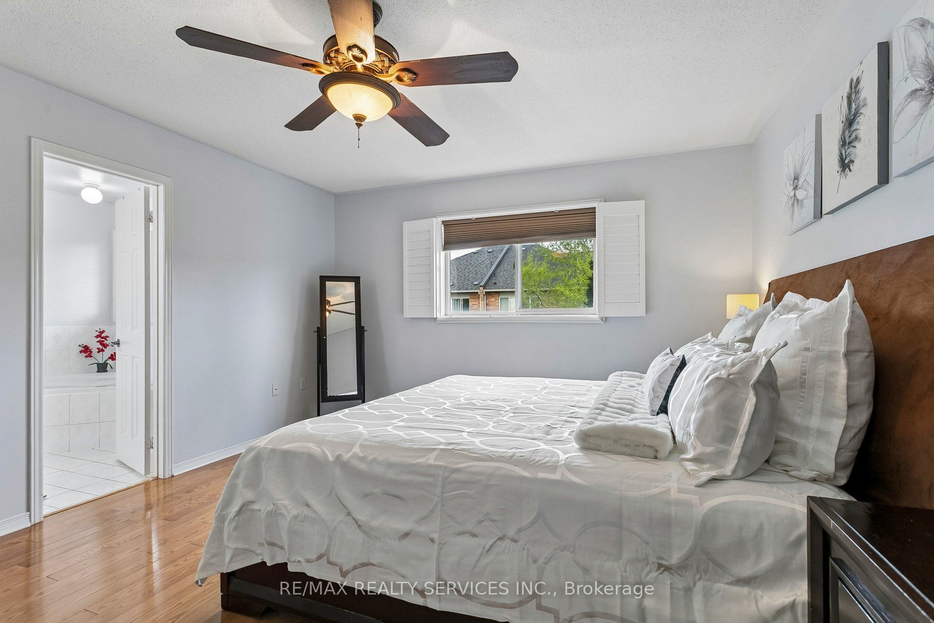 276 Fitzgerald Crescent Property Photo 24