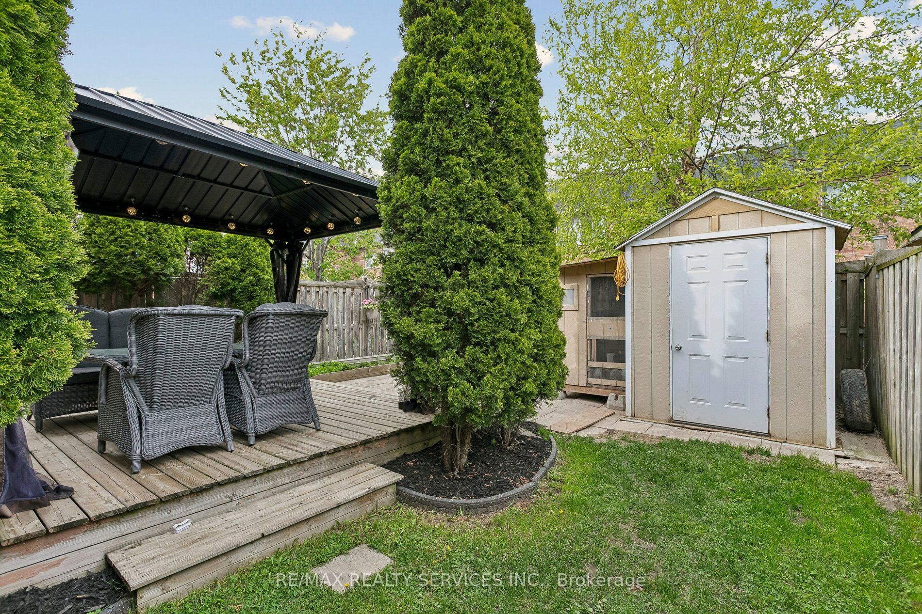 276 Fitzgerald Crescent Property Photo 42