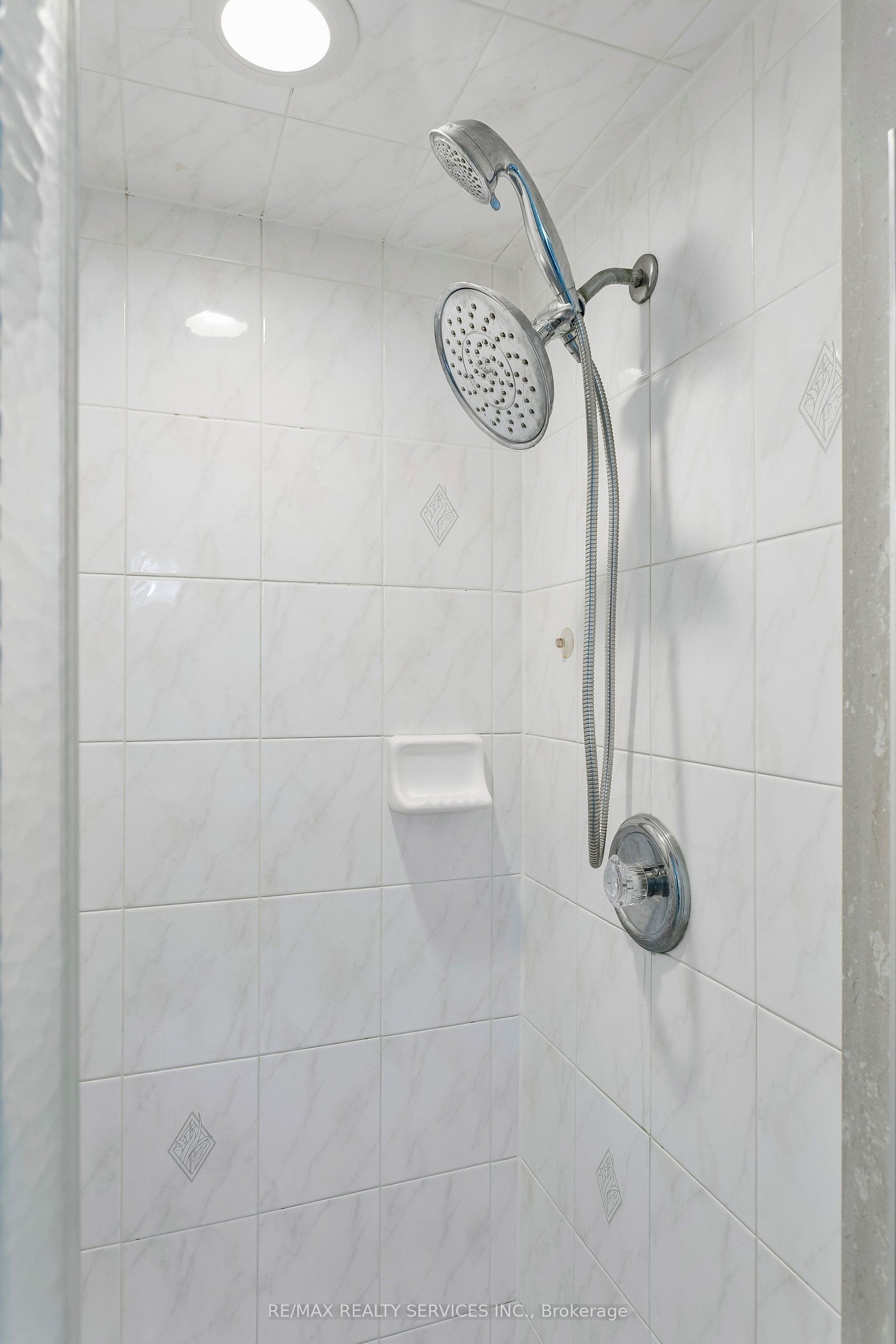 276 Fitzgerald Crescent Property Photo 46