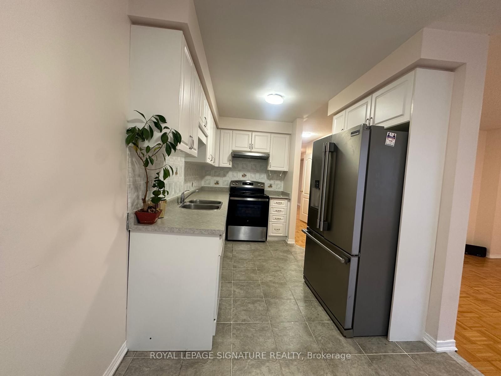 28 Pompano Place Property Photo 8