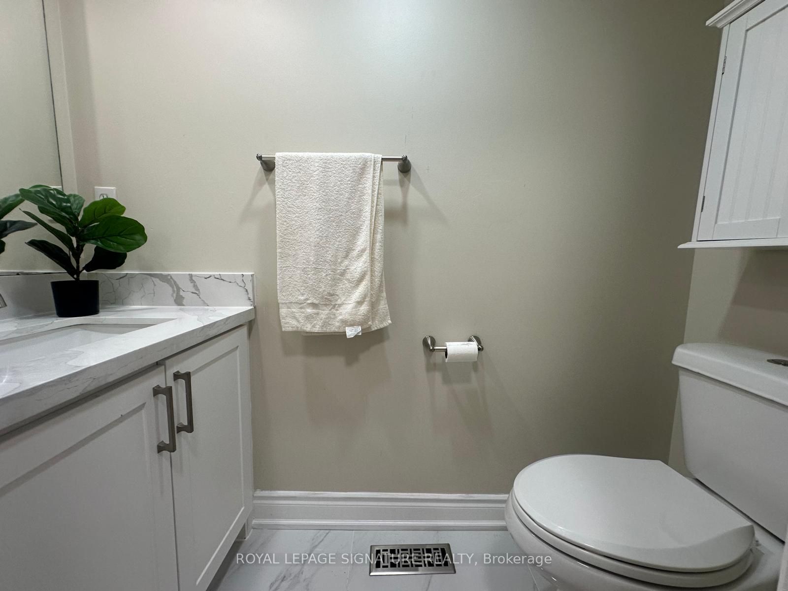 28 Pompano Place Property Photo 10