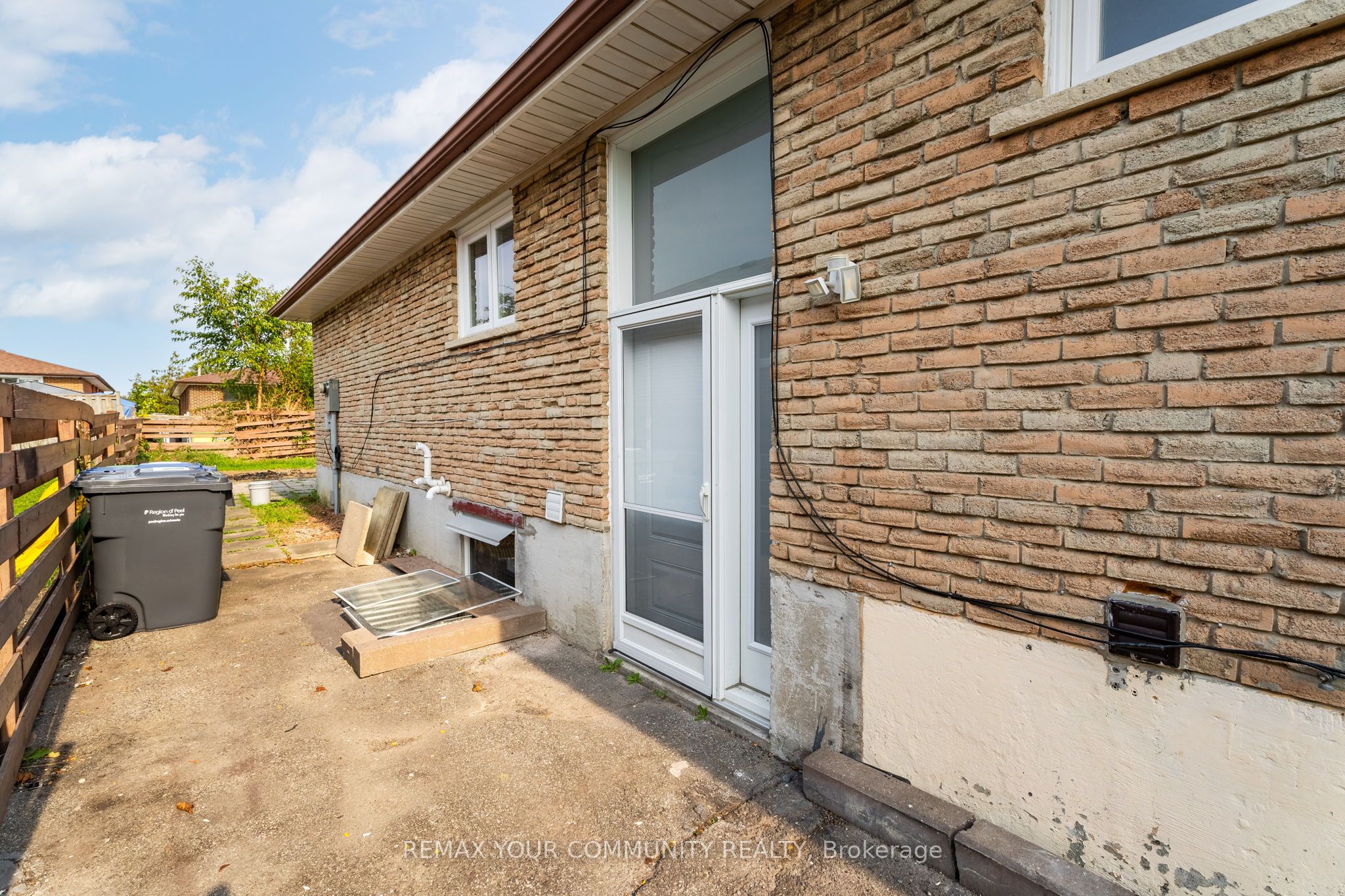 7291 Vernor Drive Basement Property Photo 4