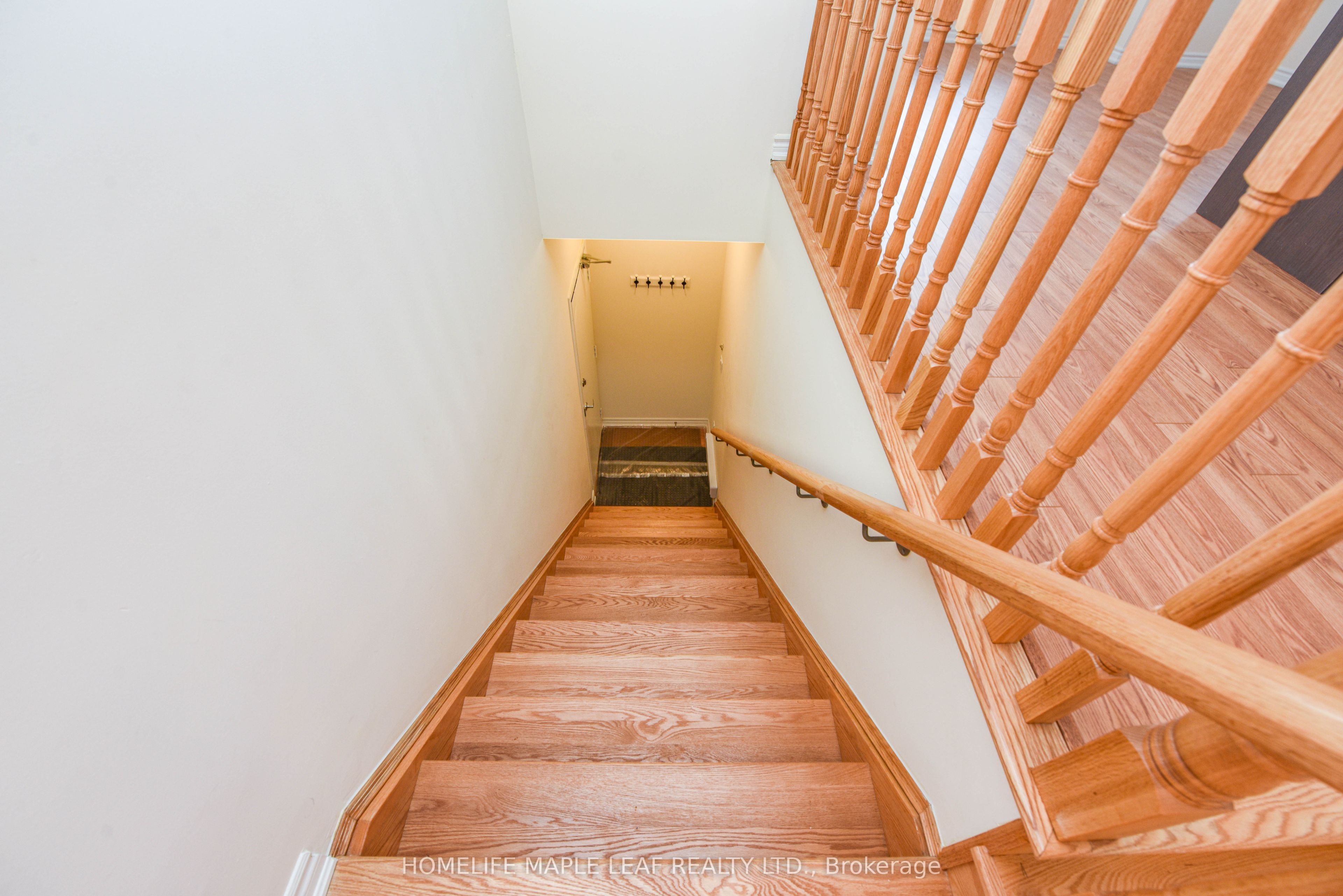 30 Halliford Place 206 Property Photo 7