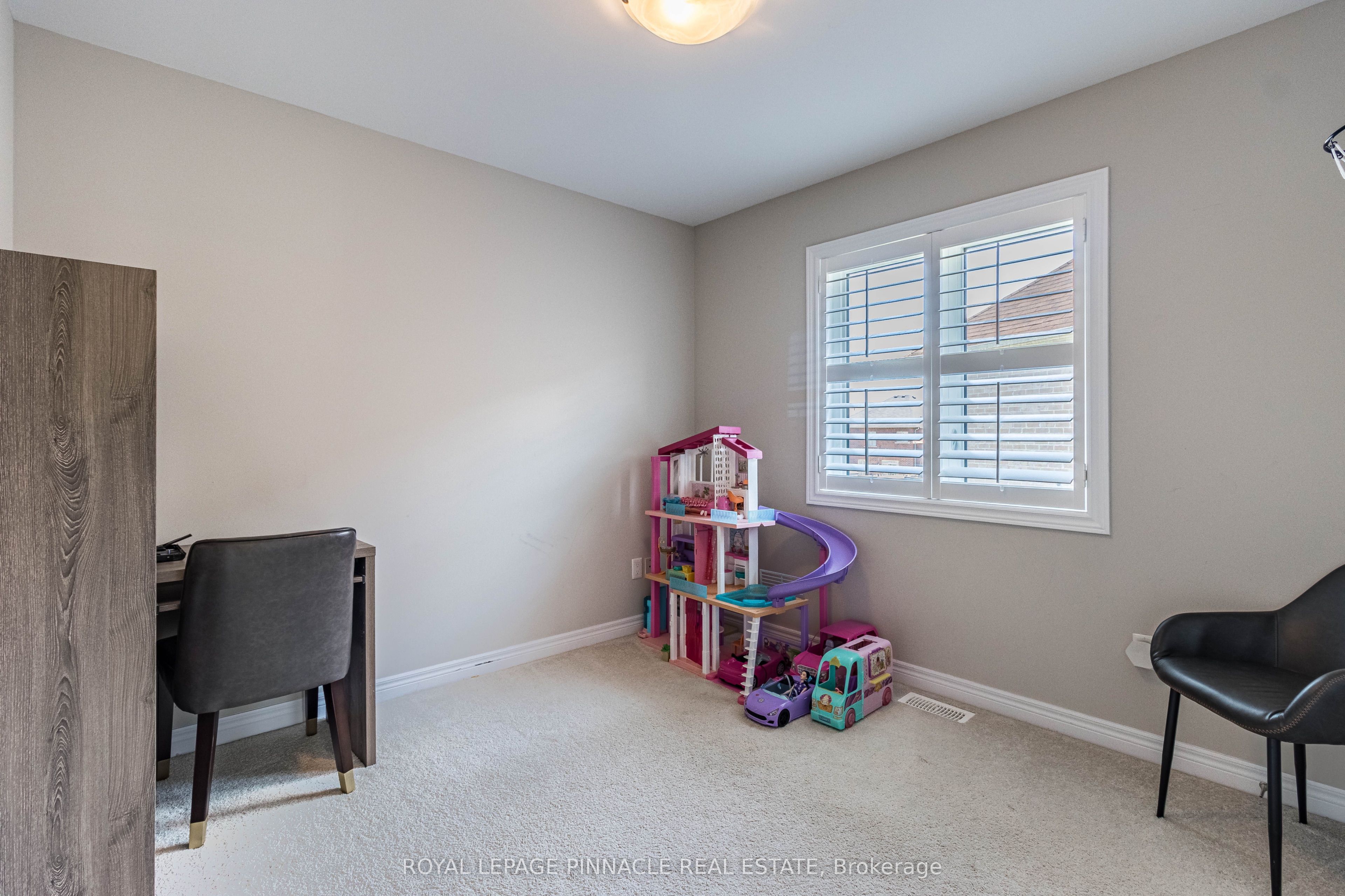 353 Hincks Drive Property Photo 32