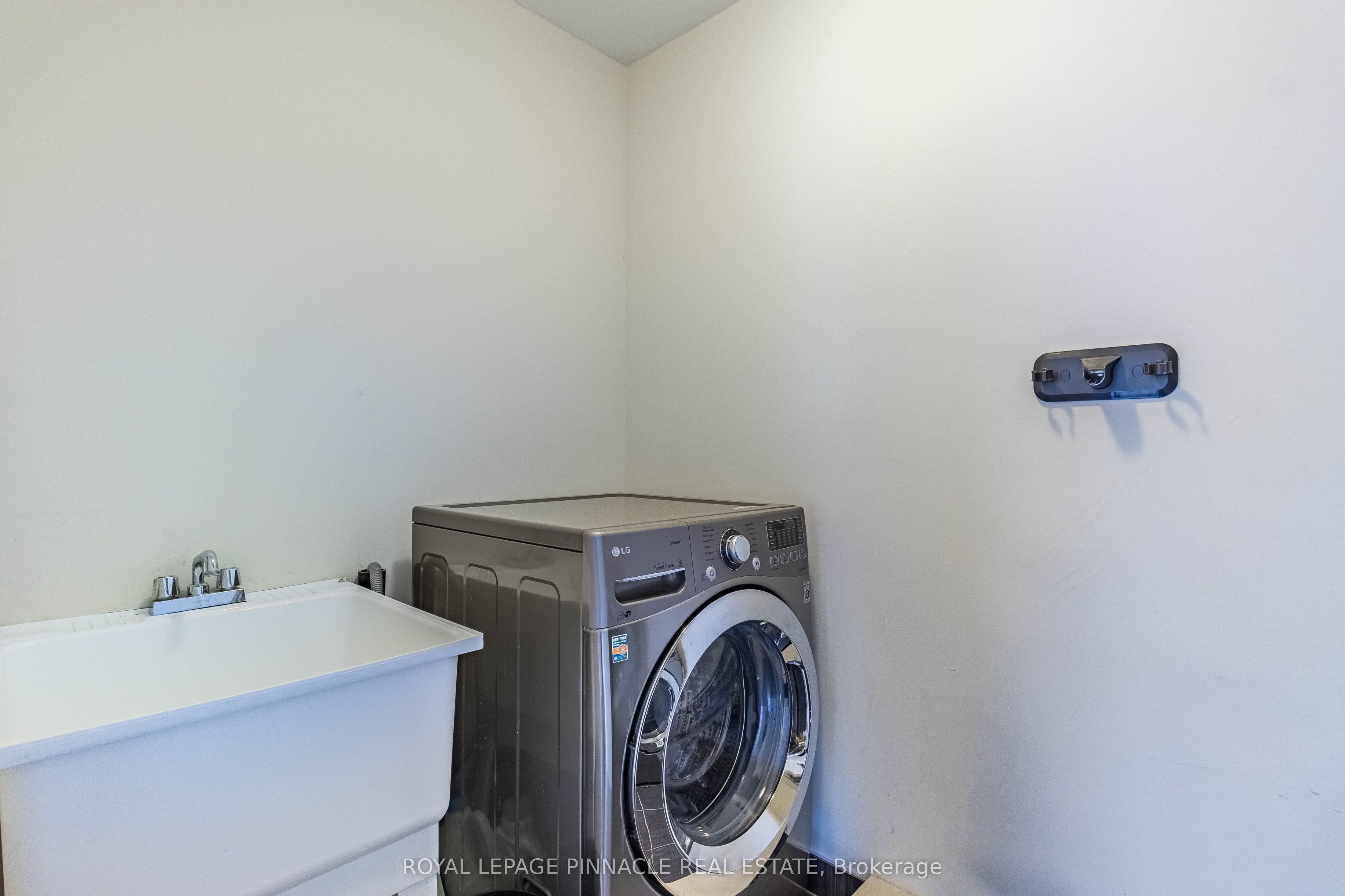 353 Hincks Drive Property Photo 41