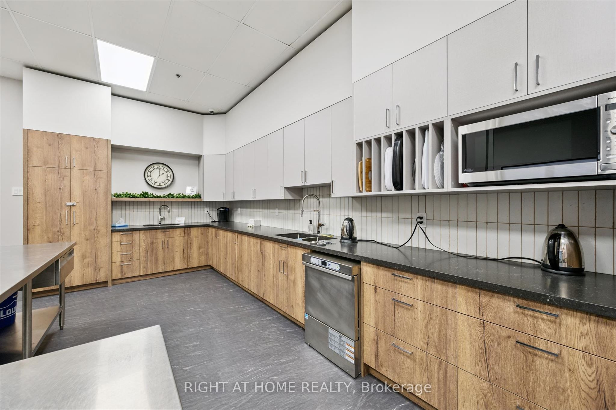 50 Via Rosedale Way 113 Property Photo 38