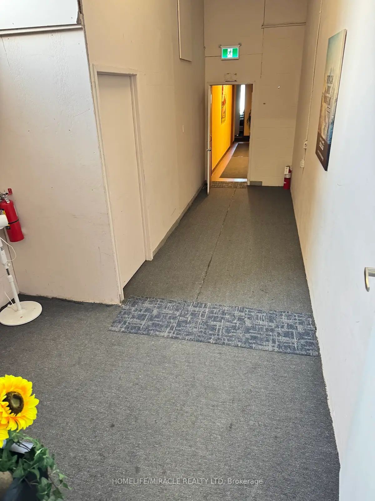 1700 Sismet Road Property Photo 5