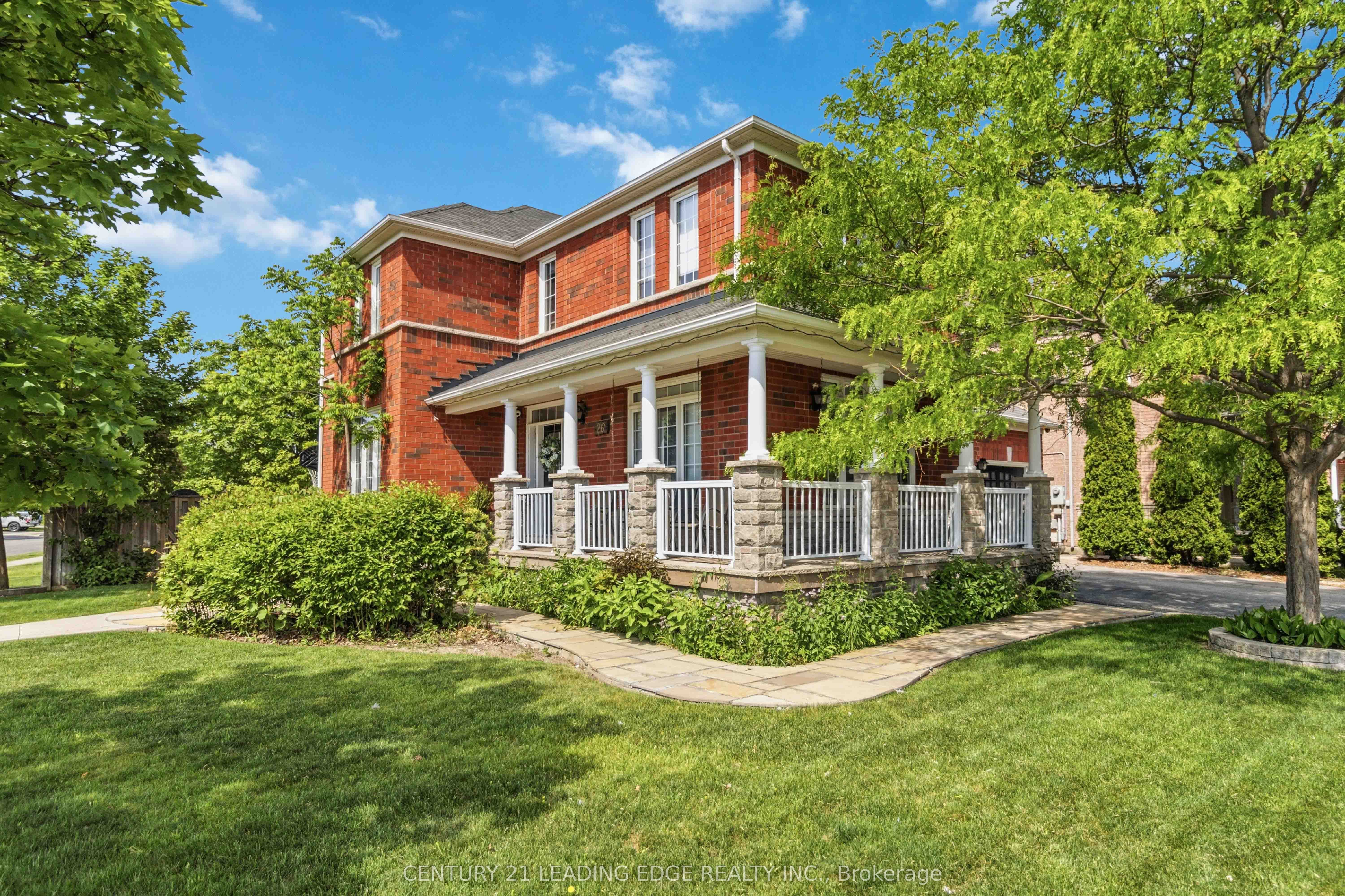 26 Huntspoint Drive Property Photo 2