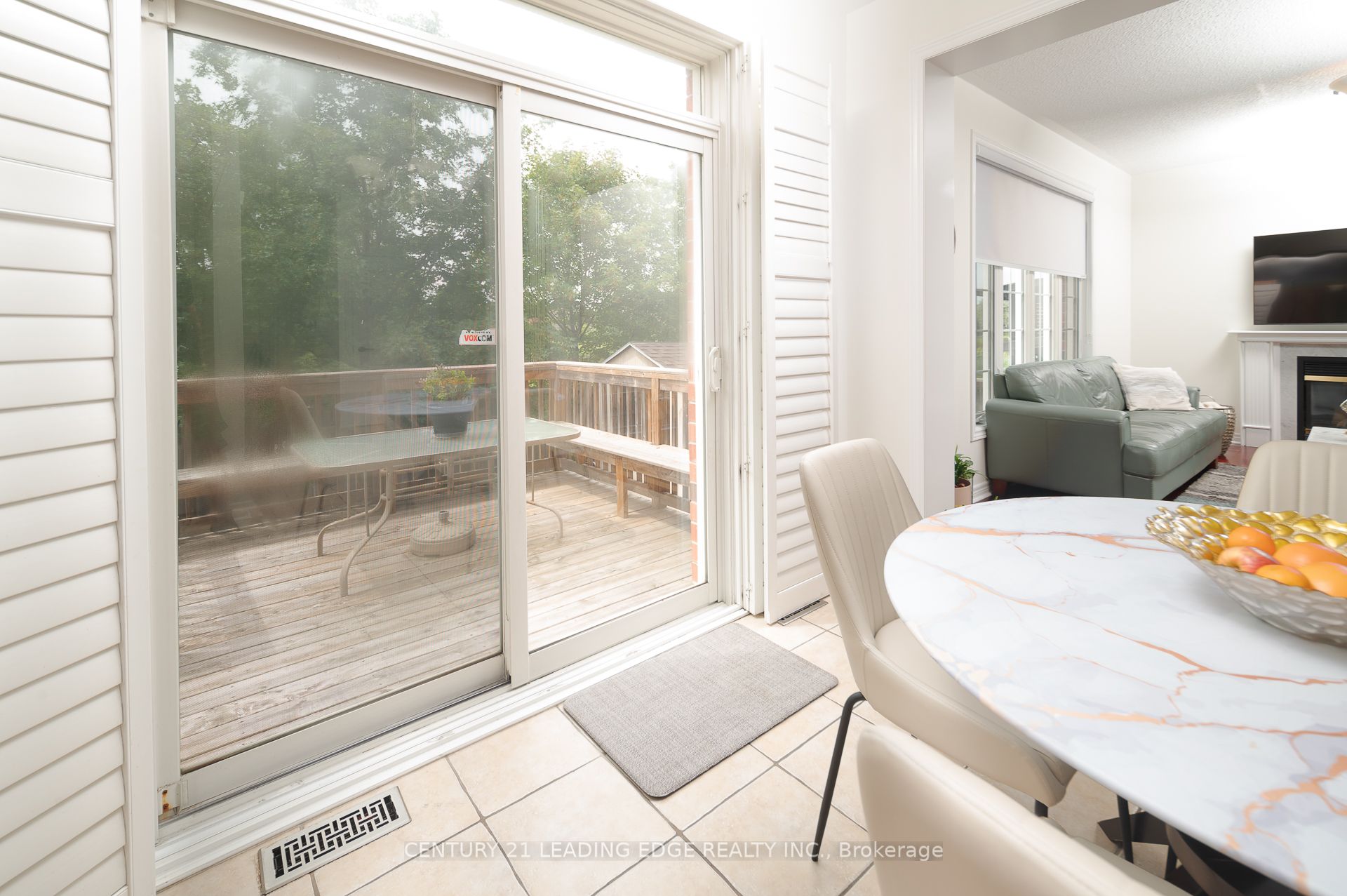 26 Huntspoint Drive Property Photo 13