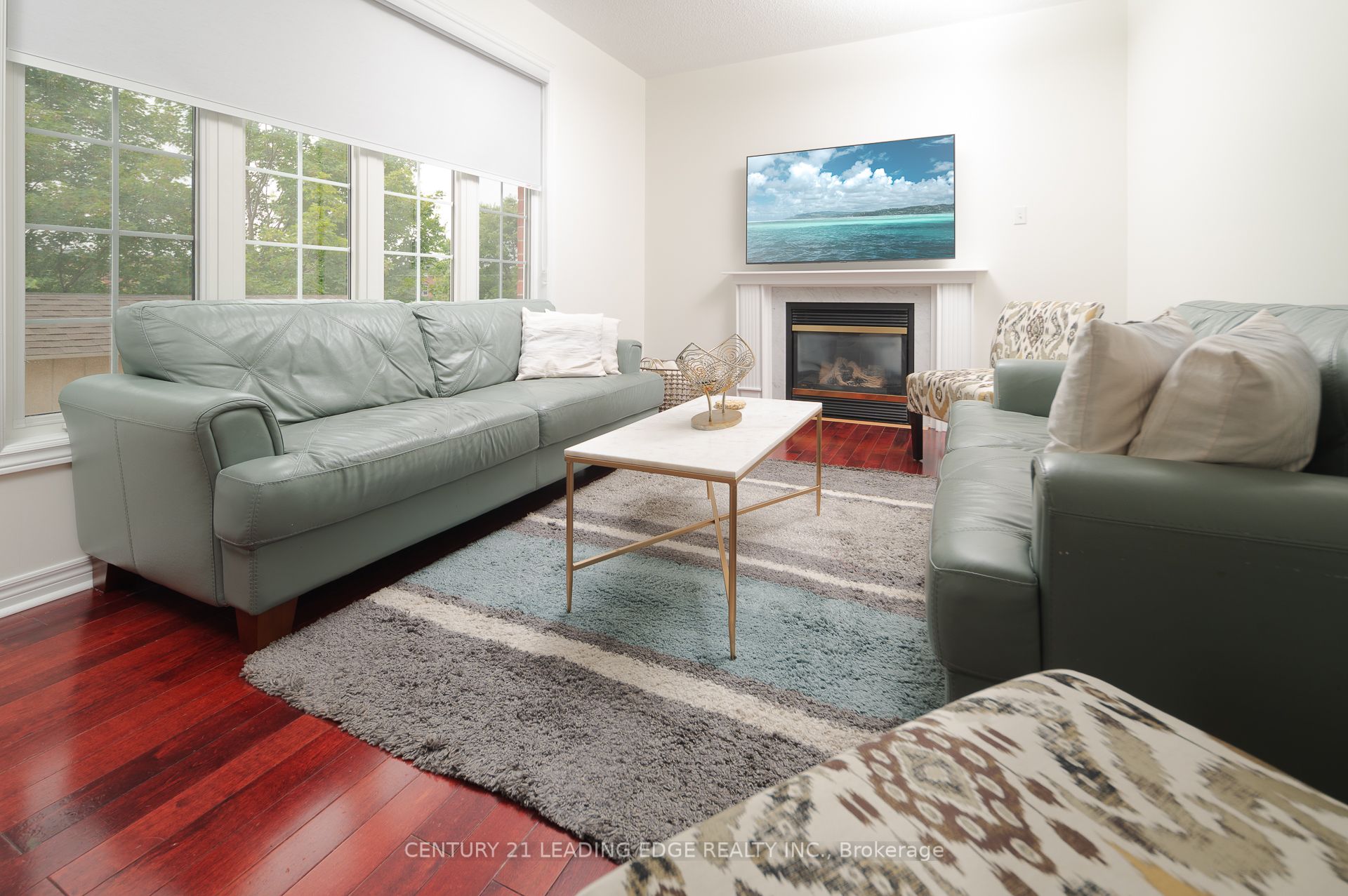 26 Huntspoint Drive Property Photo 15