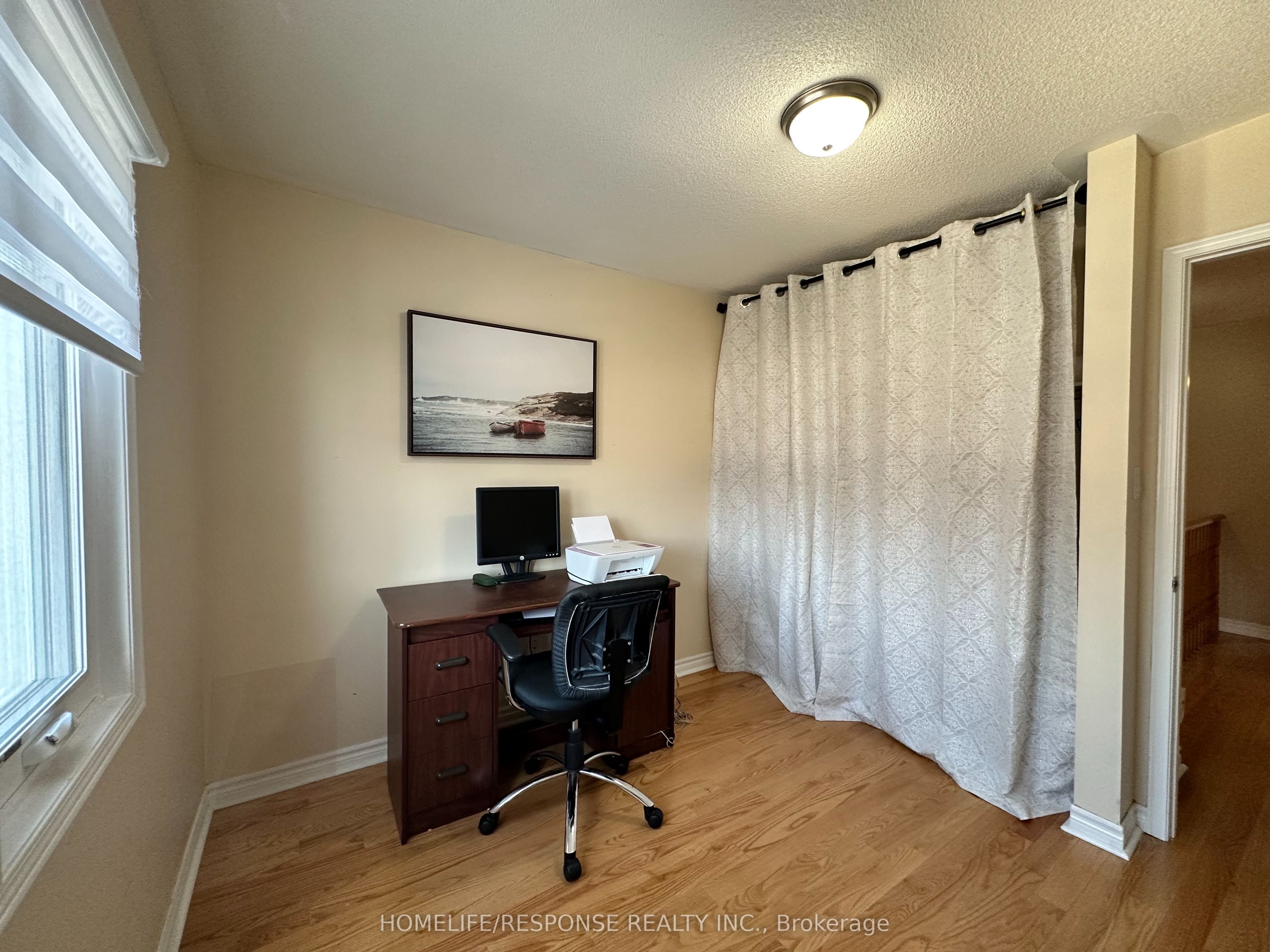89 Ravenscliffe Court Property Photo 17