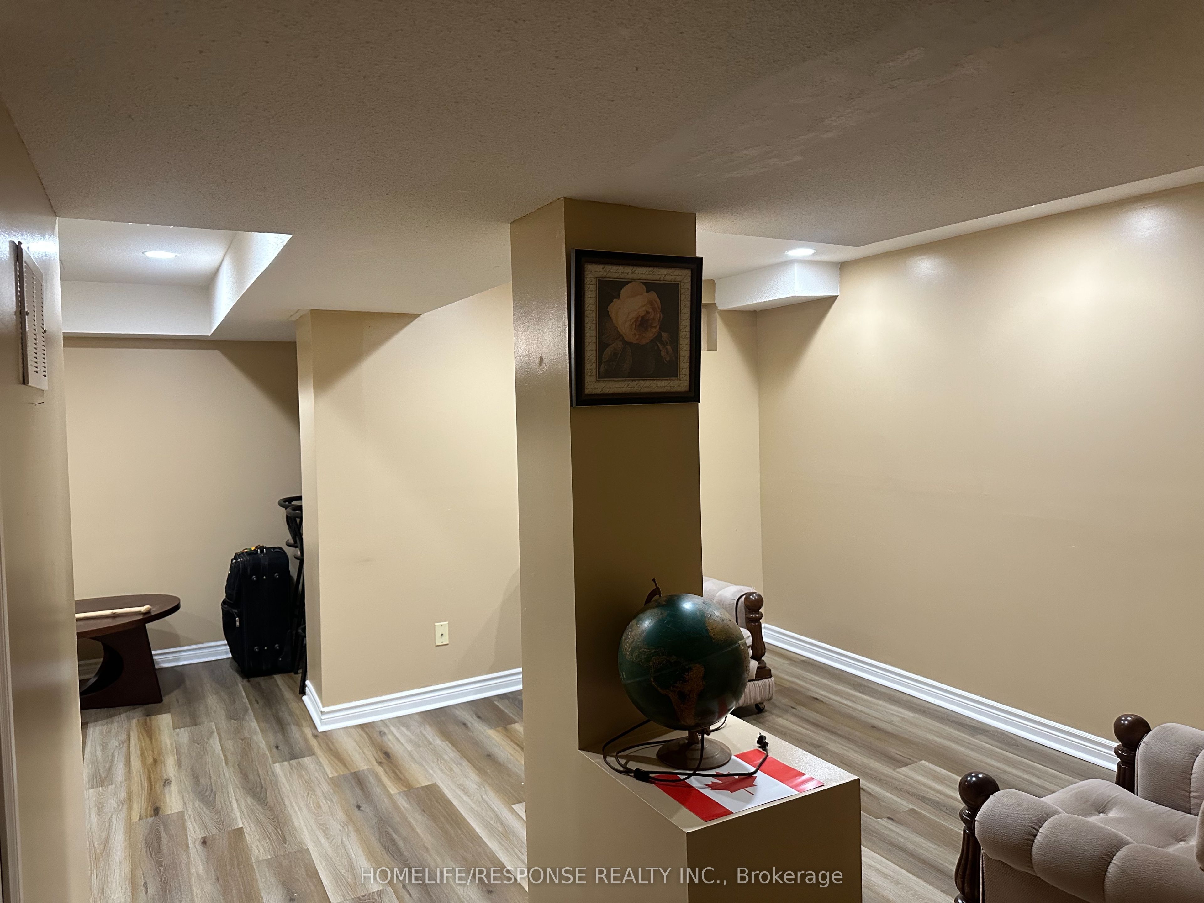 89 Ravenscliffe Court Property Photo 20