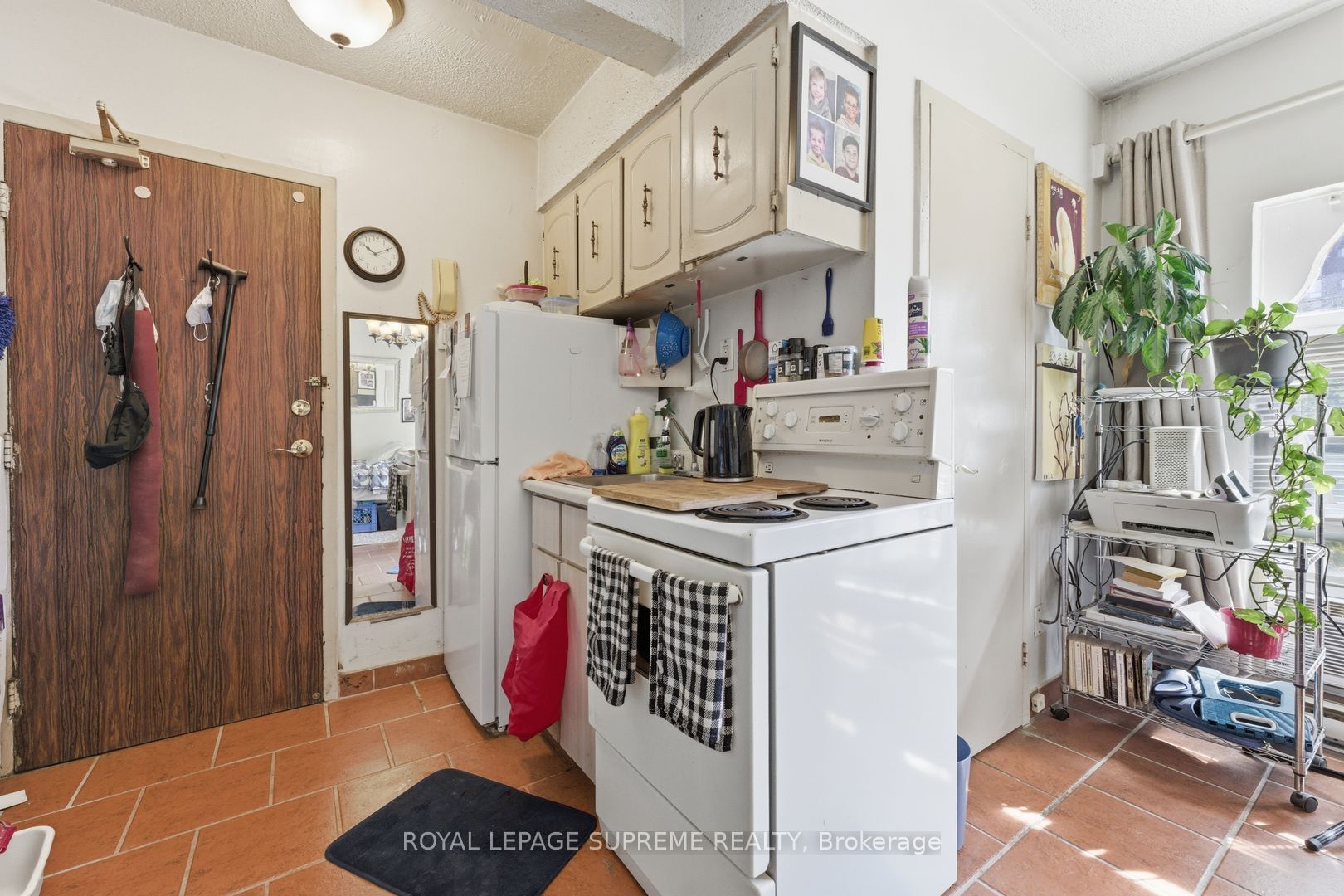 20 Maynard Avenue Property Photo 16