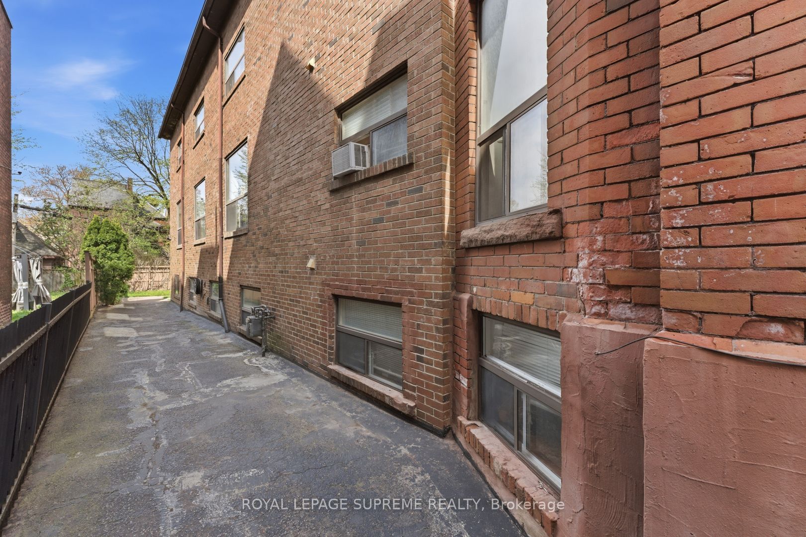 20 Maynard Avenue Property Photo 19