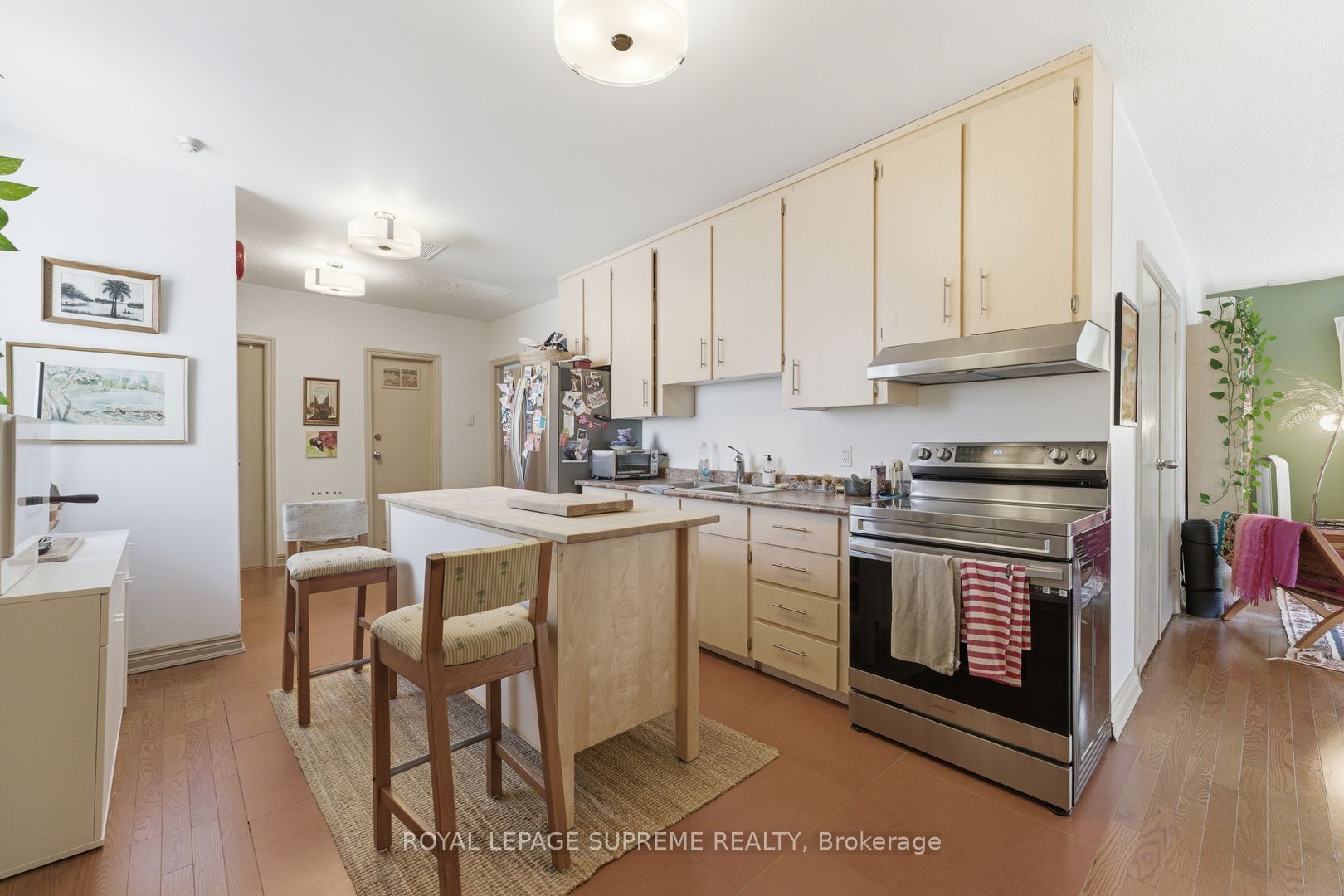 20 Maynard Avenue Property Photo 40