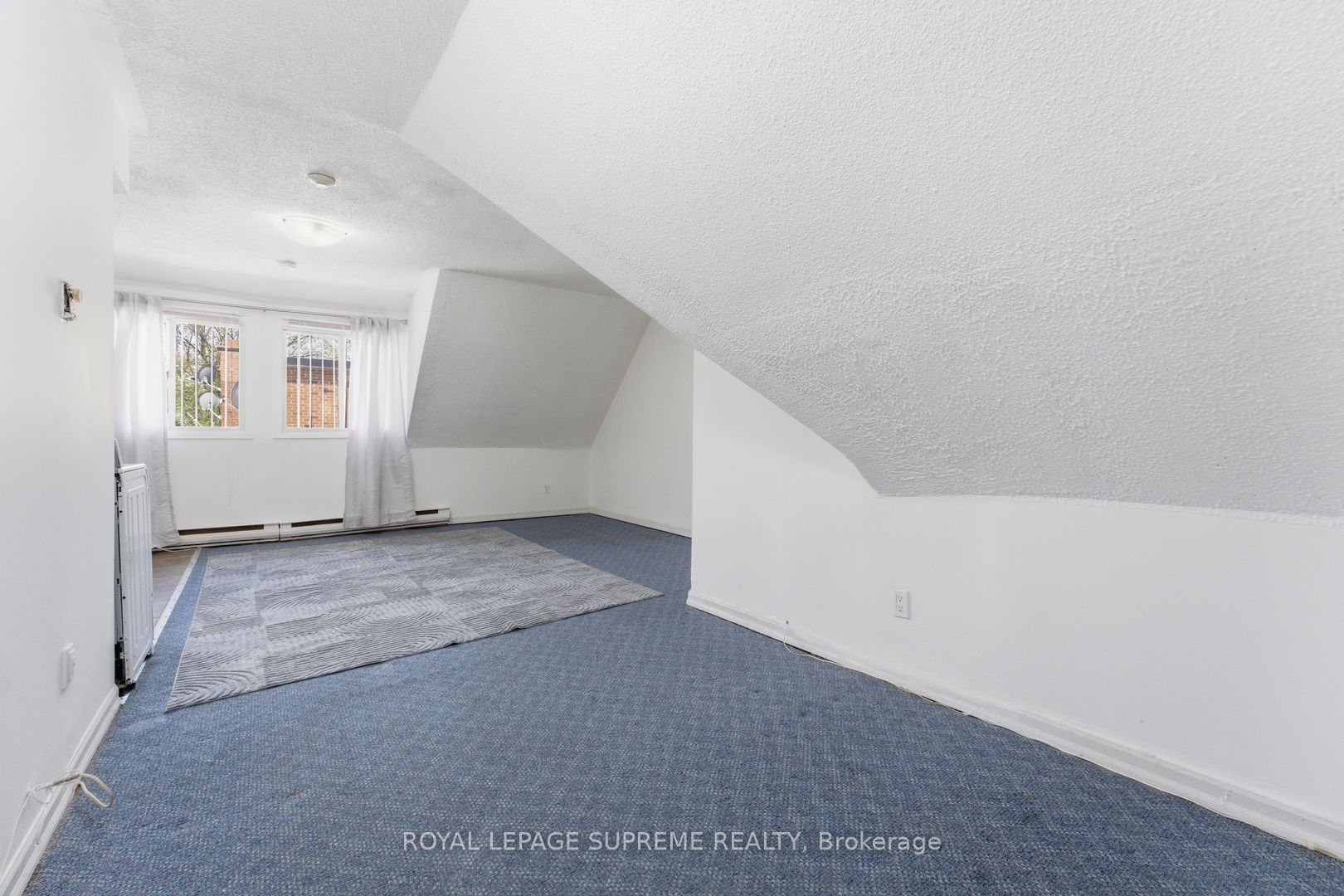 20 Maynard Avenue Property Photo 11