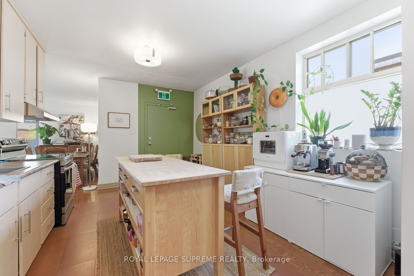 20 Maynard Avenue Property Photo 42