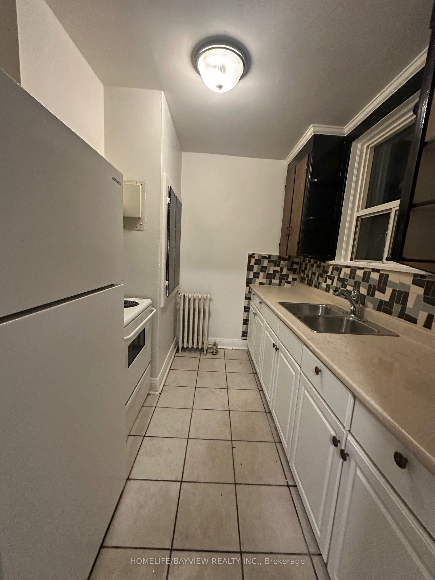 2597 W Eglinton Avenue W 200 Property Photo 8