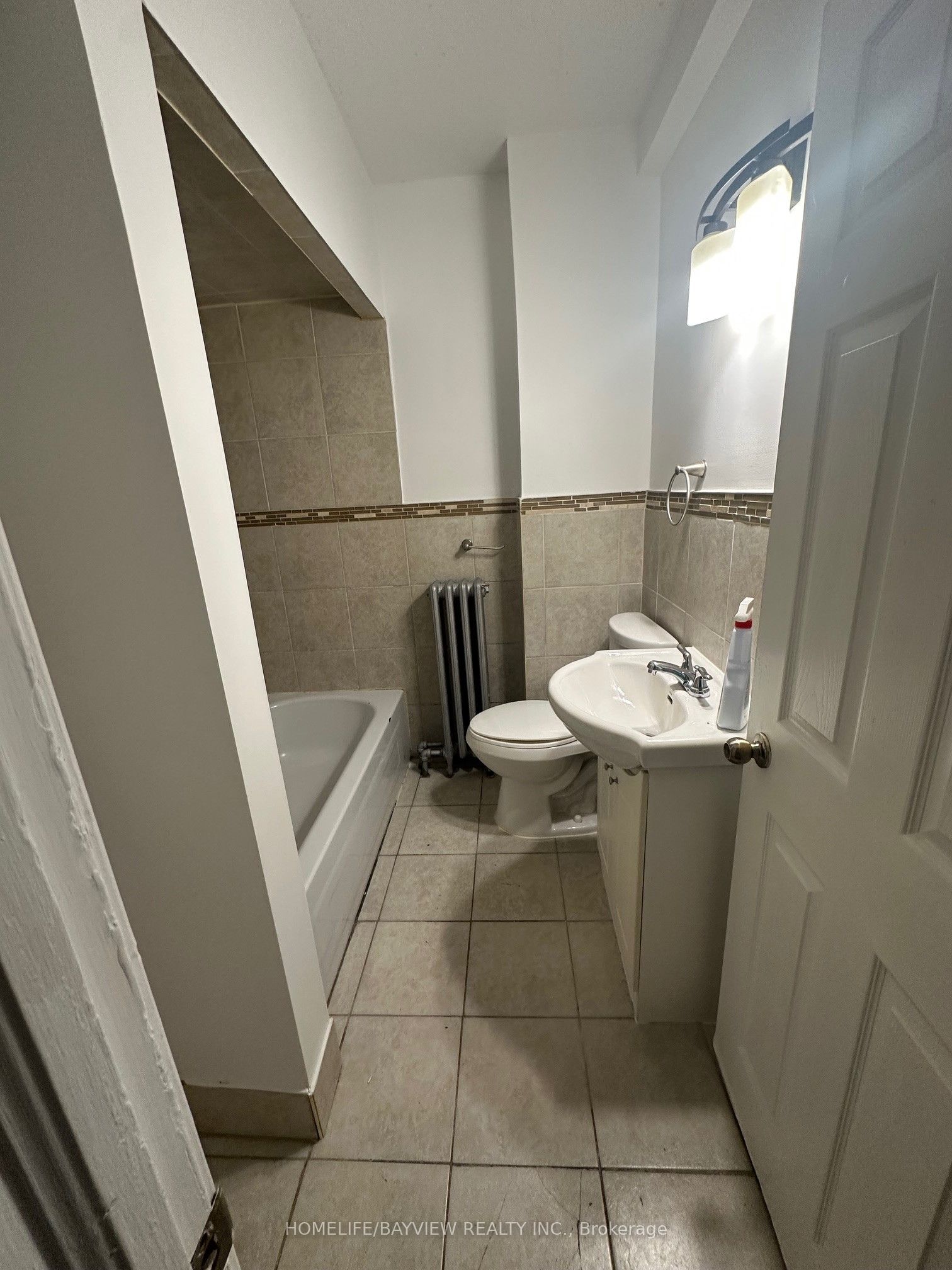 2597 W Eglinton Avenue W 200 Property Photo 9