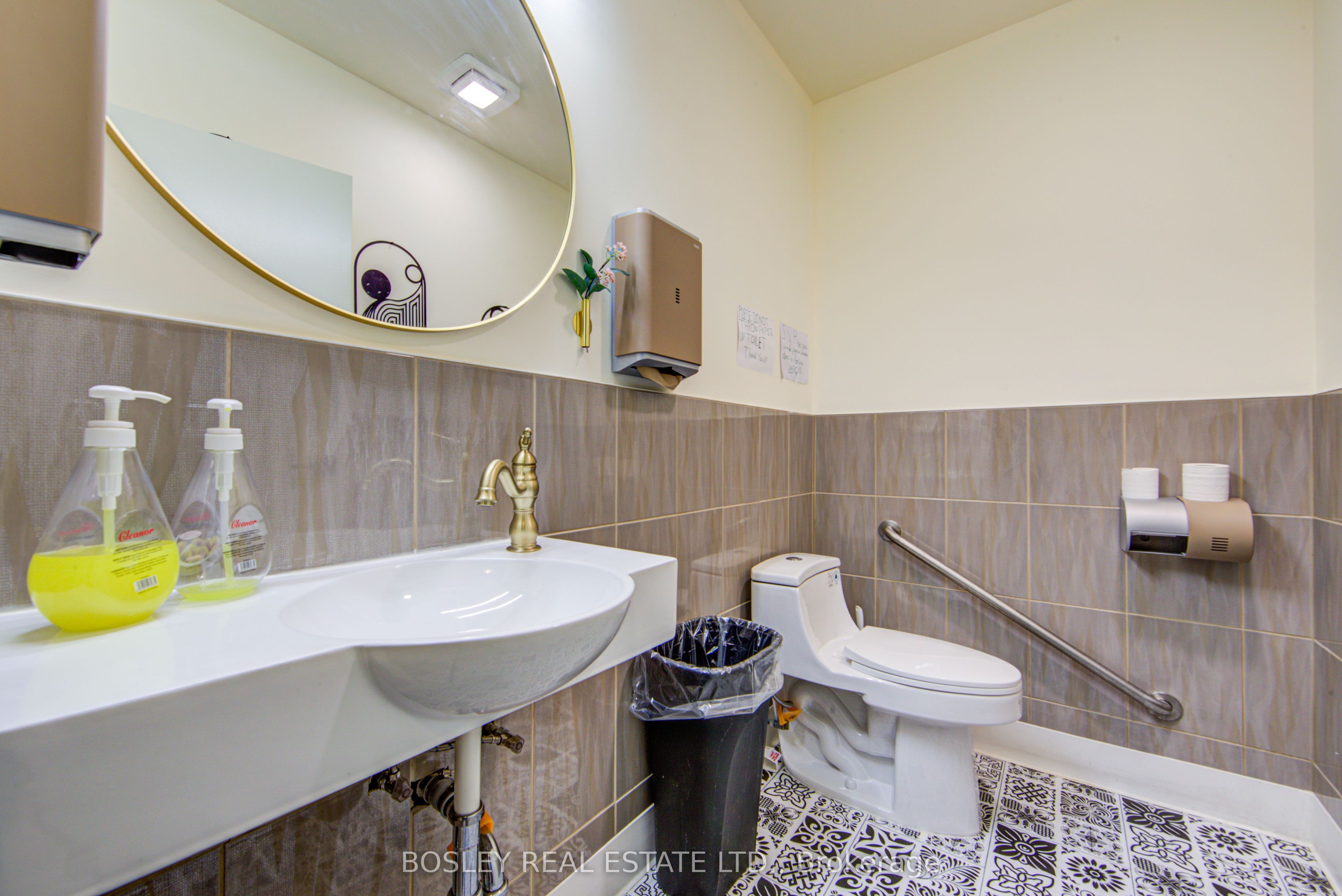 3200 Dufferin Street 21 Property Photo 14