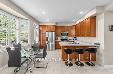 170 Fennamore Terrace Property Photo 7