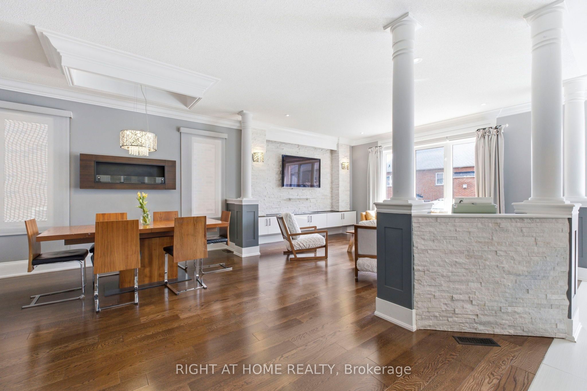 10 Learmont Avenue Property Photo 10