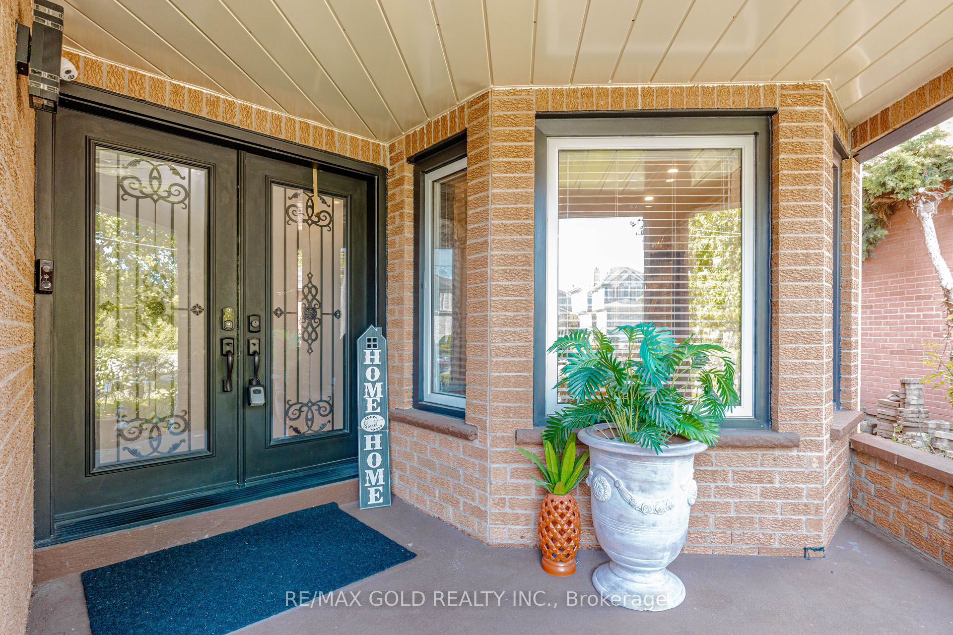 103 Vivians Crescent Property Photo 4