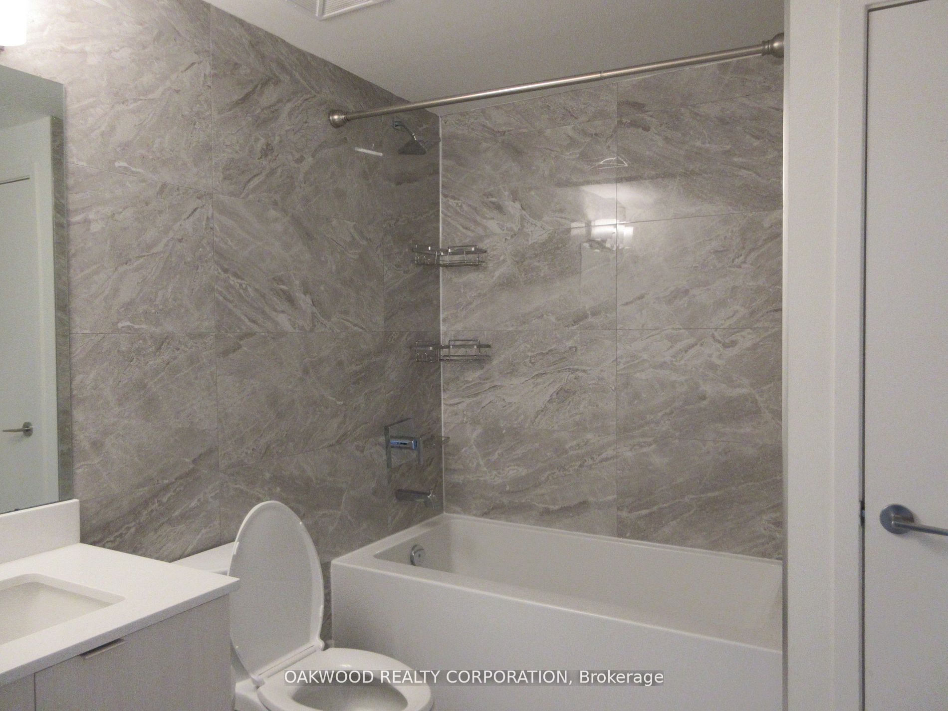 859 The Queensway 512 Property Photo 10