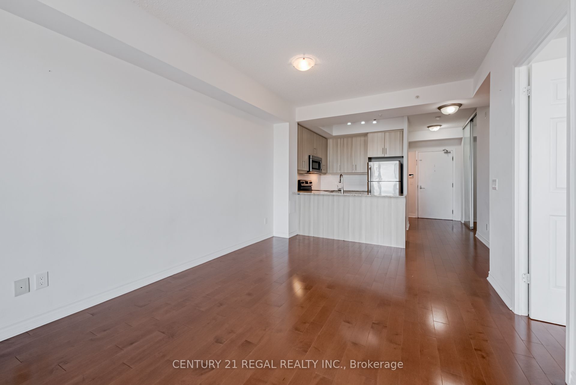 15 James Finlay Way 710 Property Photo 11