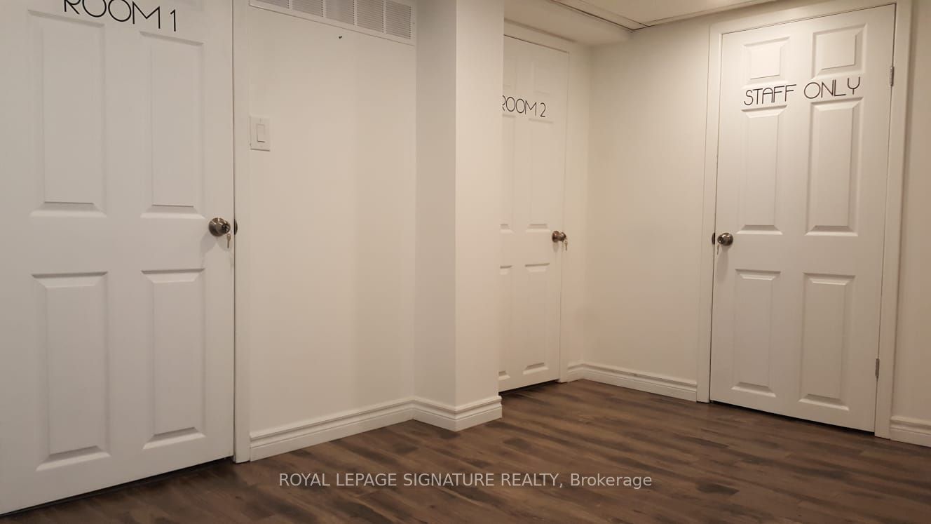 3775 Lake Shore Boulevard W Property Photo 5