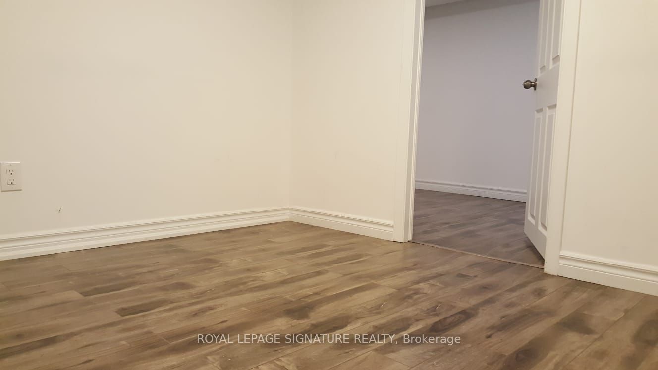 3775 Lake Shore Boulevard W Property Photo 7