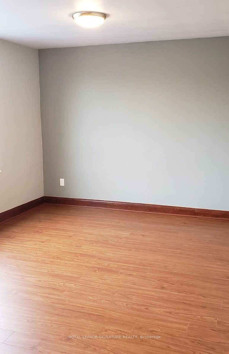 3775 Lake Shore Boulevard W Property Photo 15