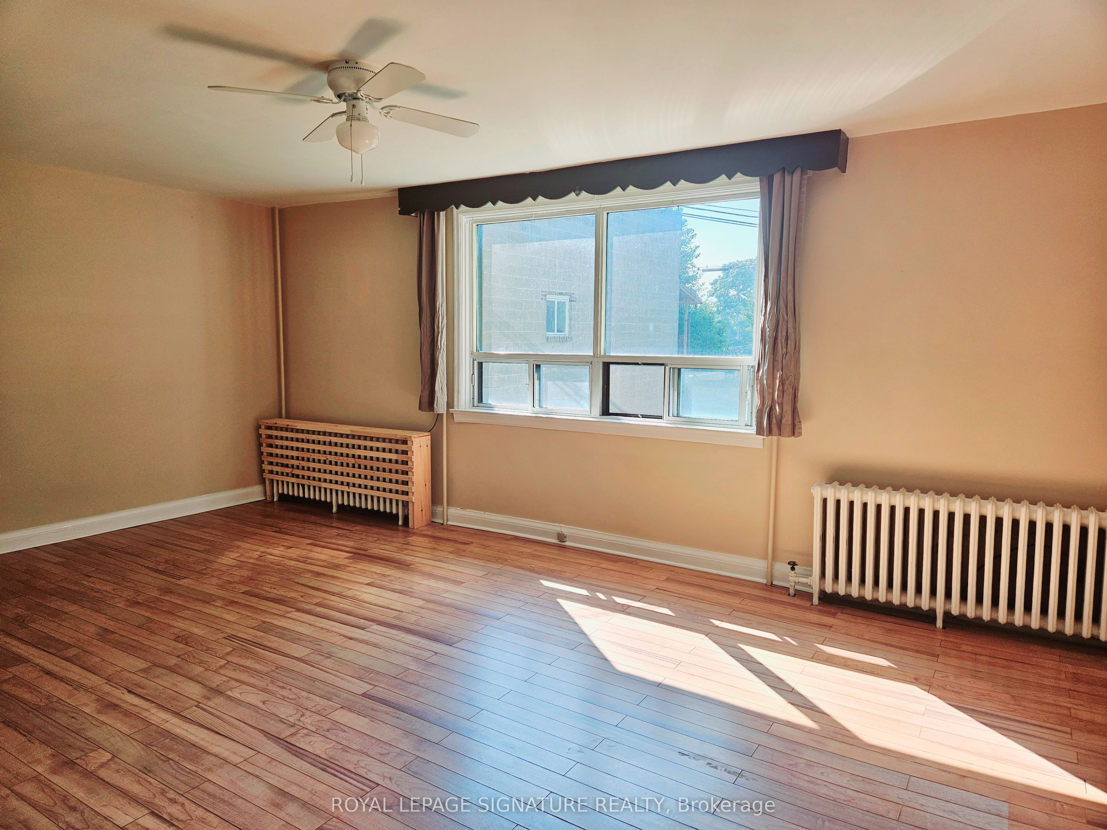 3775 Lake Shore Boulevard W Property Photo 21