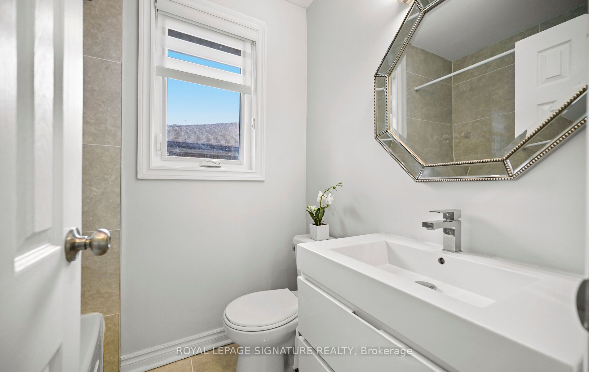 1207 Pinegrove Road Property Photo 14