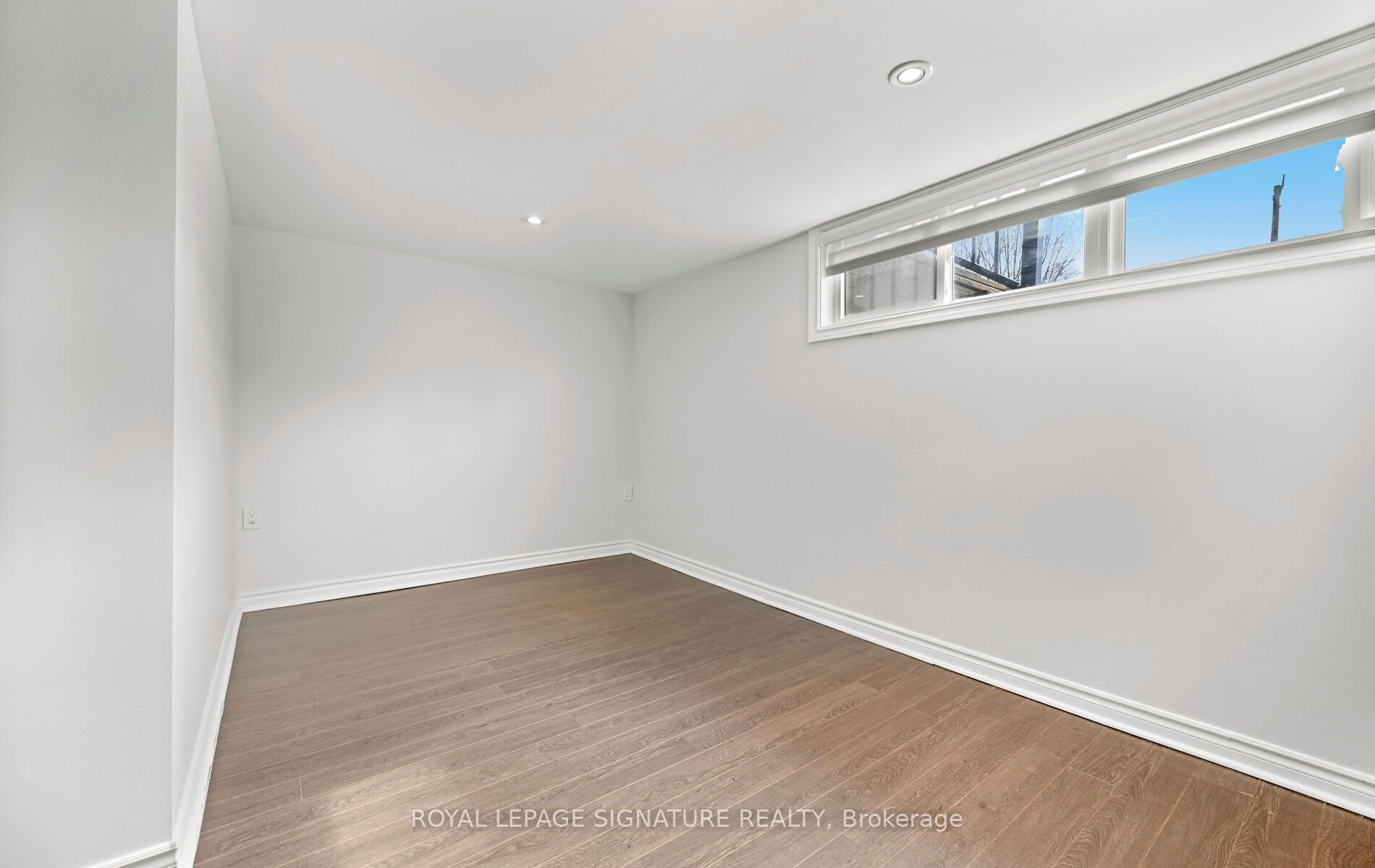 1207 Pinegrove Road Property Photo 17