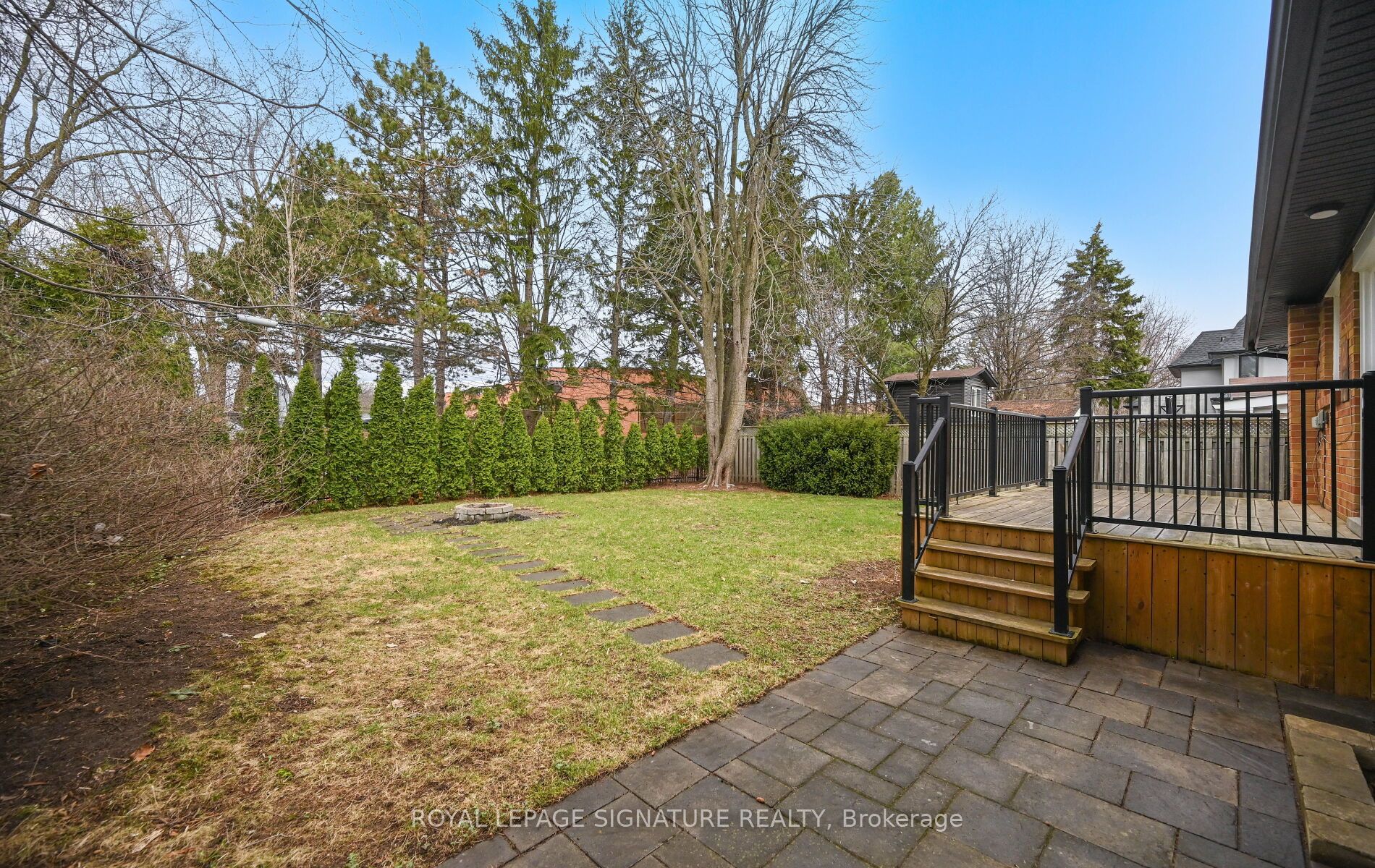 1207 Pinegrove Road Property Photo 27