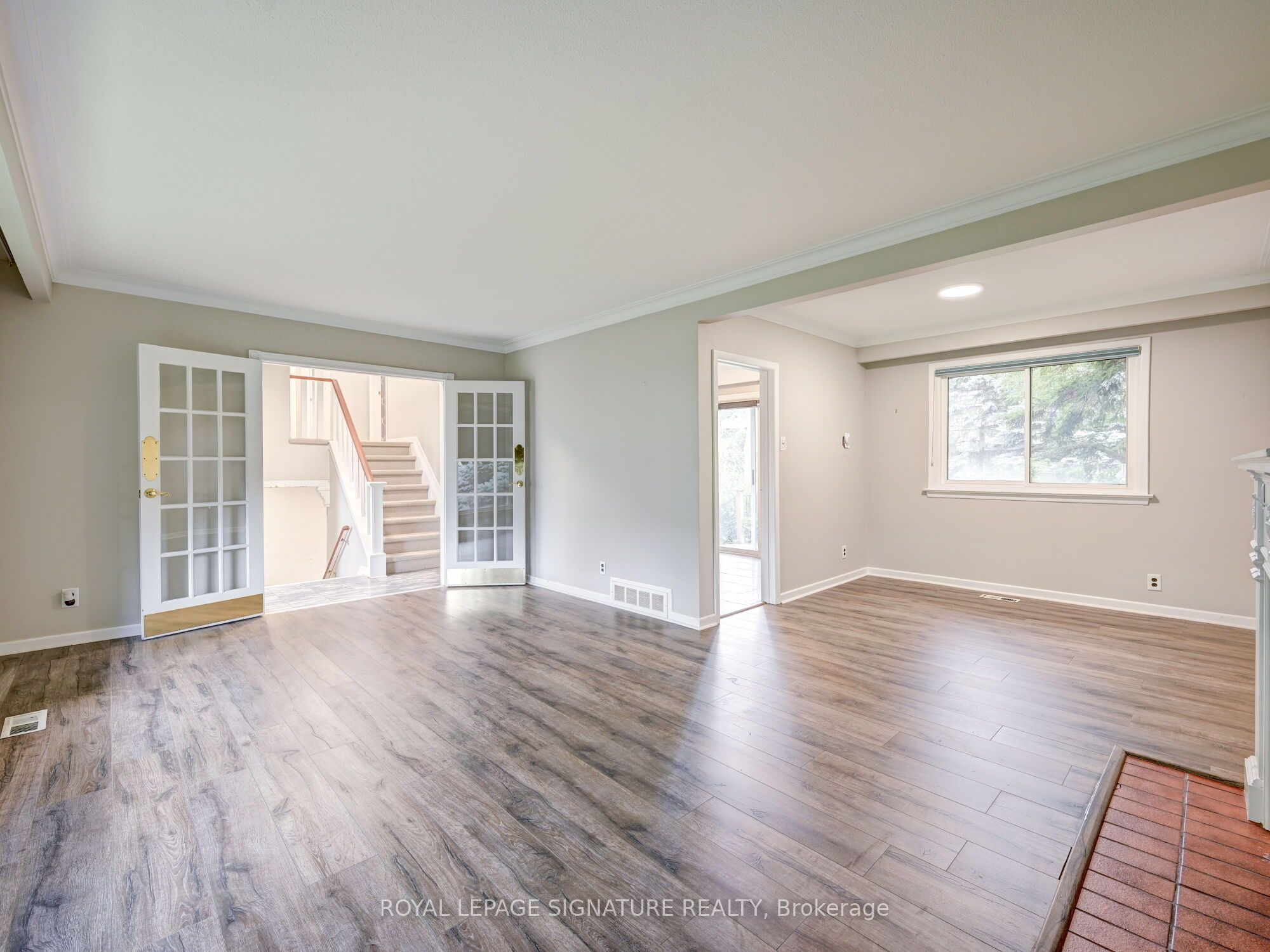 251 Third Line Property Photo 5