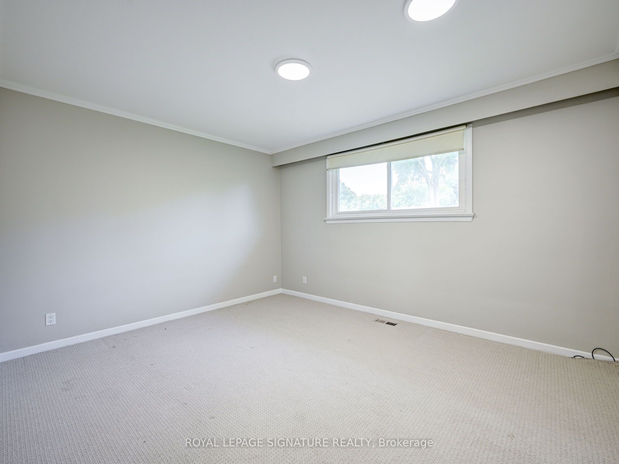 251 Third Line Property Photo 23