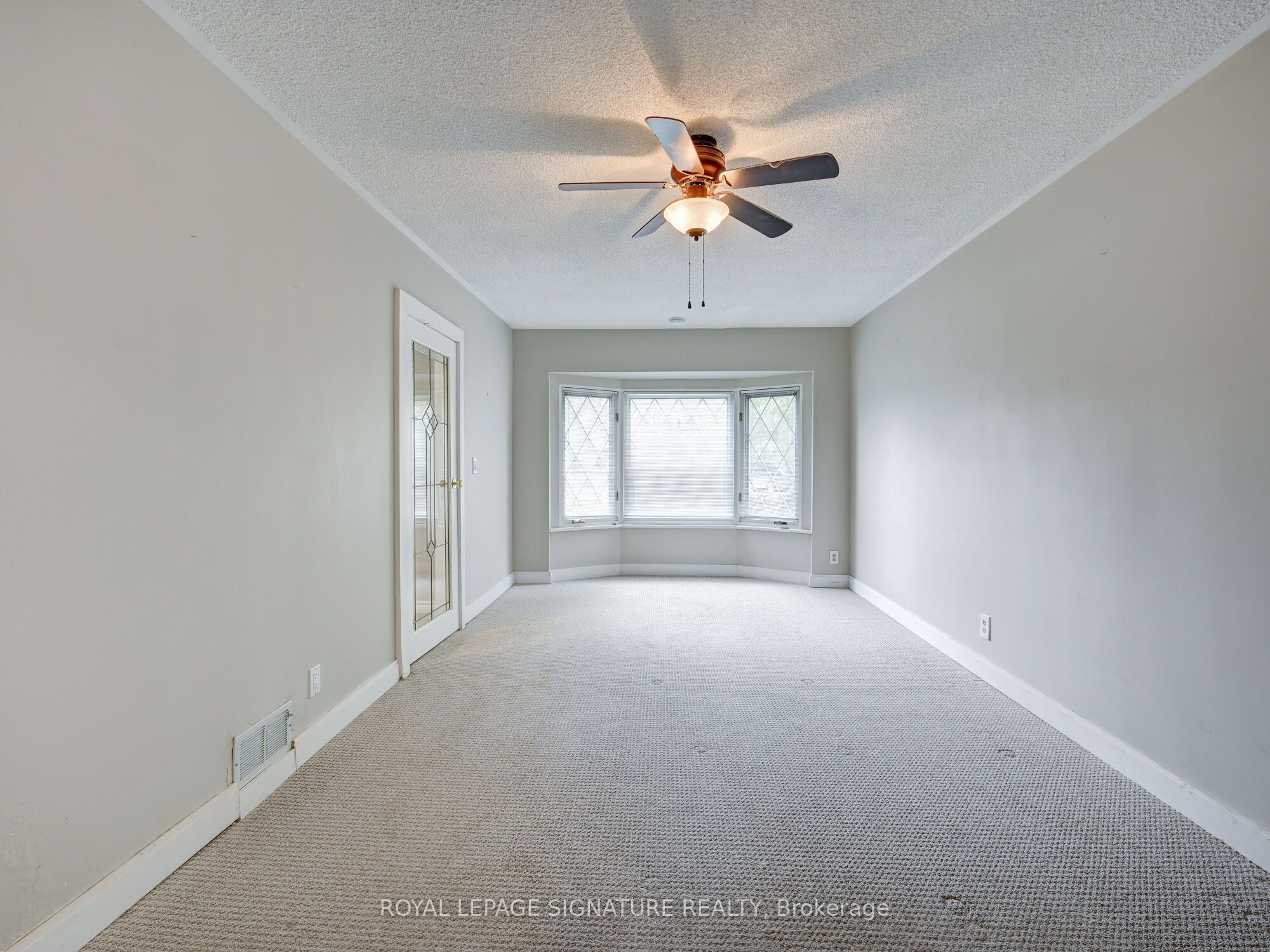 251 Third Line Property Photo 37