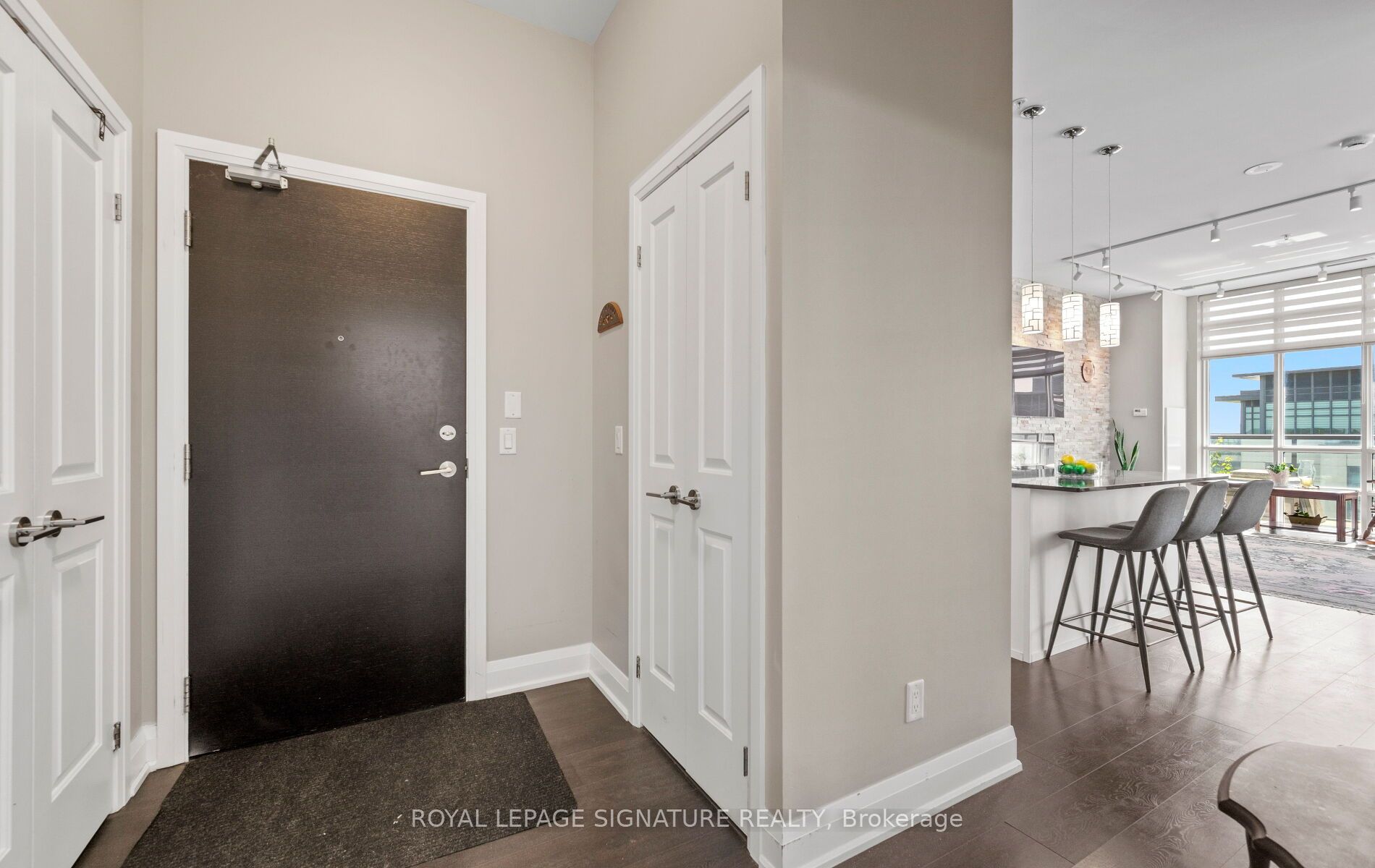 55 Yorkland Boulevard Ph1202 Property Photo 7