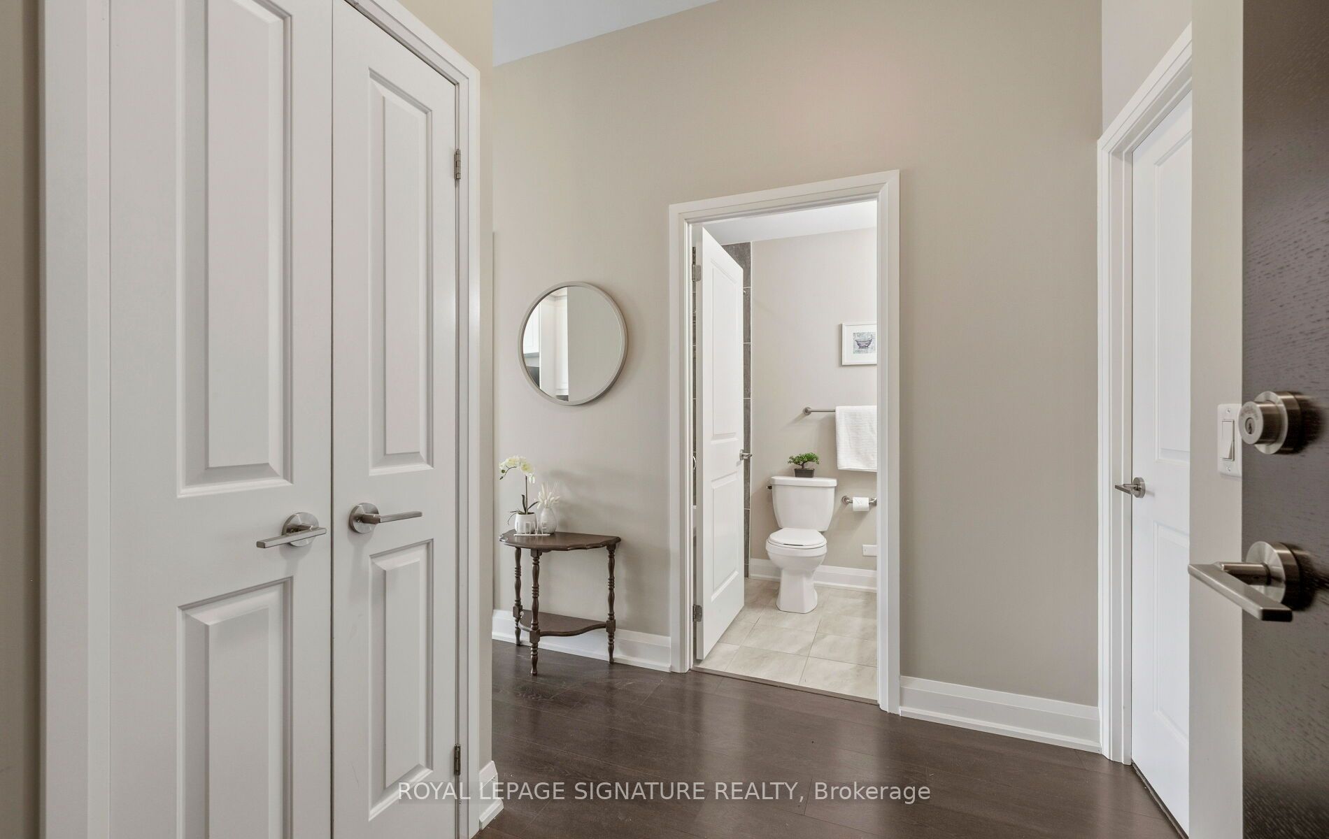 55 Yorkland Boulevard Ph1202 Property Photo 8