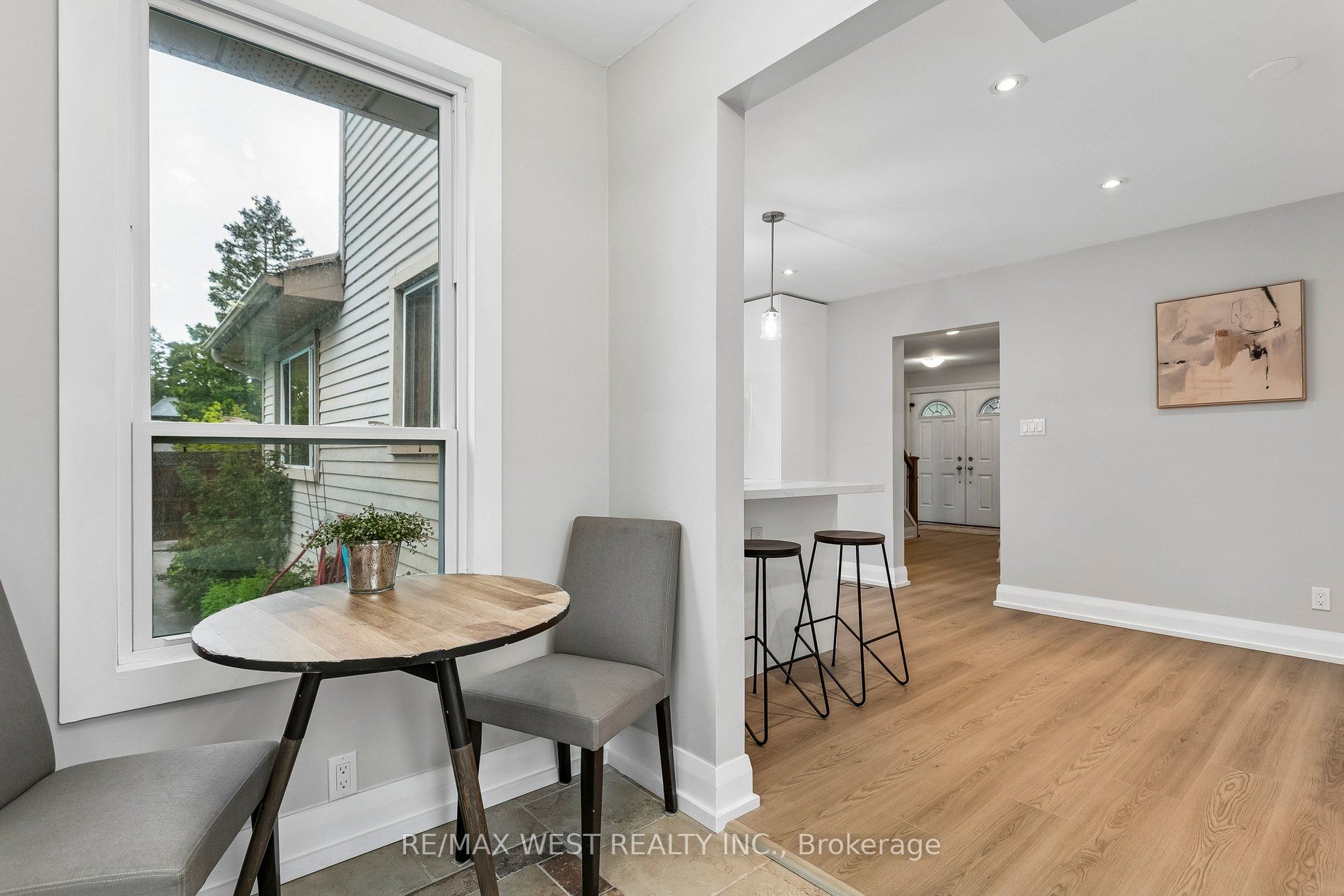 563 Joyce Boulevard Property Photo 21