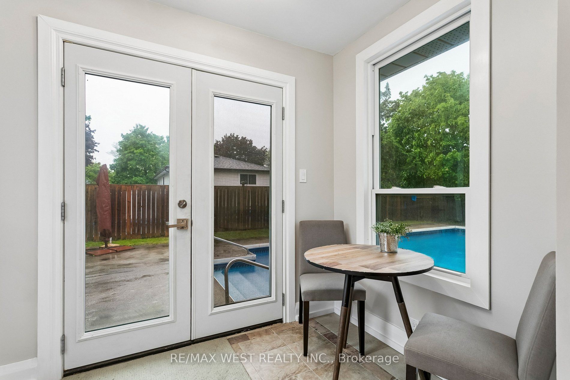 563 Joyce Boulevard Property Photo 22